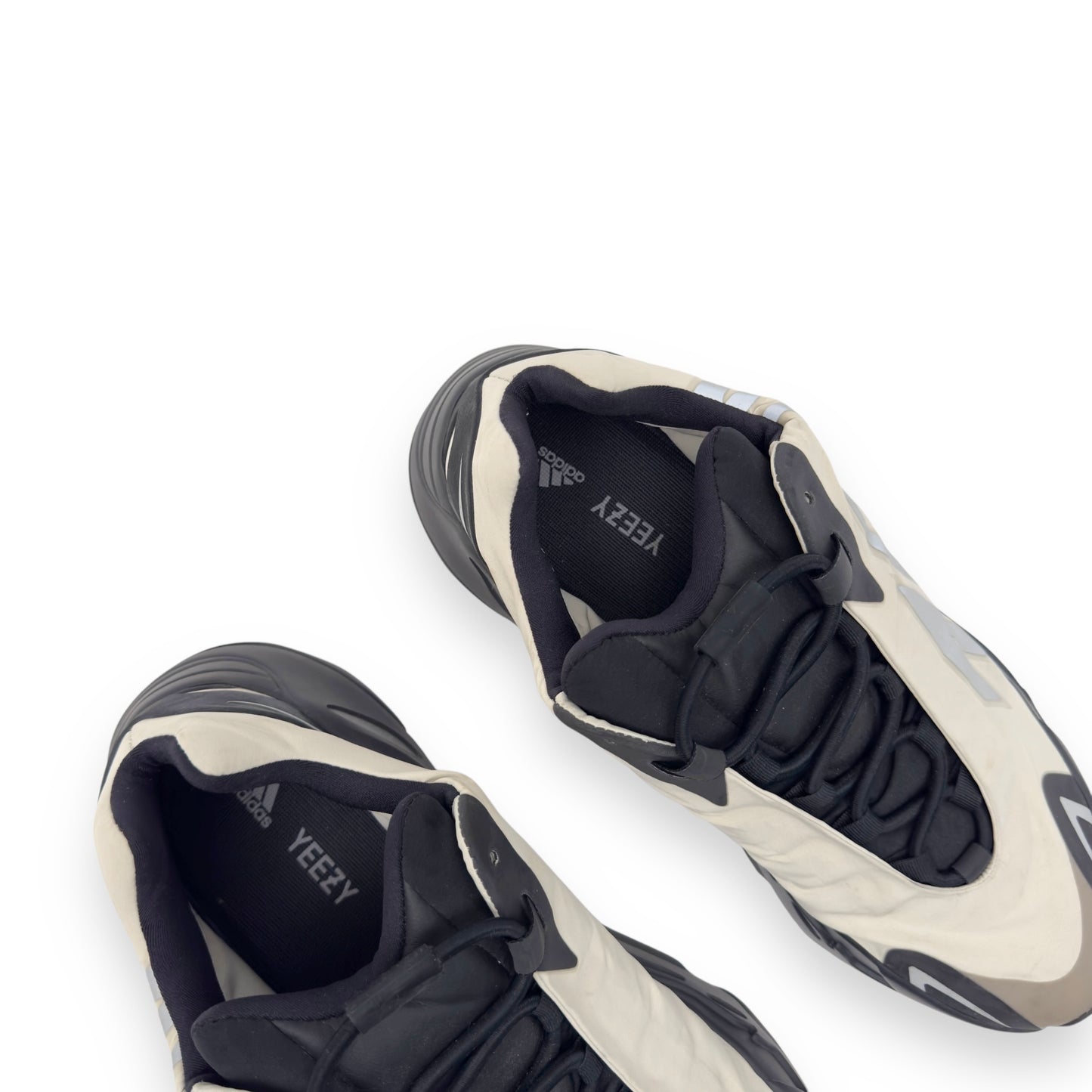 ADIDAS YEEZY BOOST 700 MNVN SNEAKER BONE UK10.5