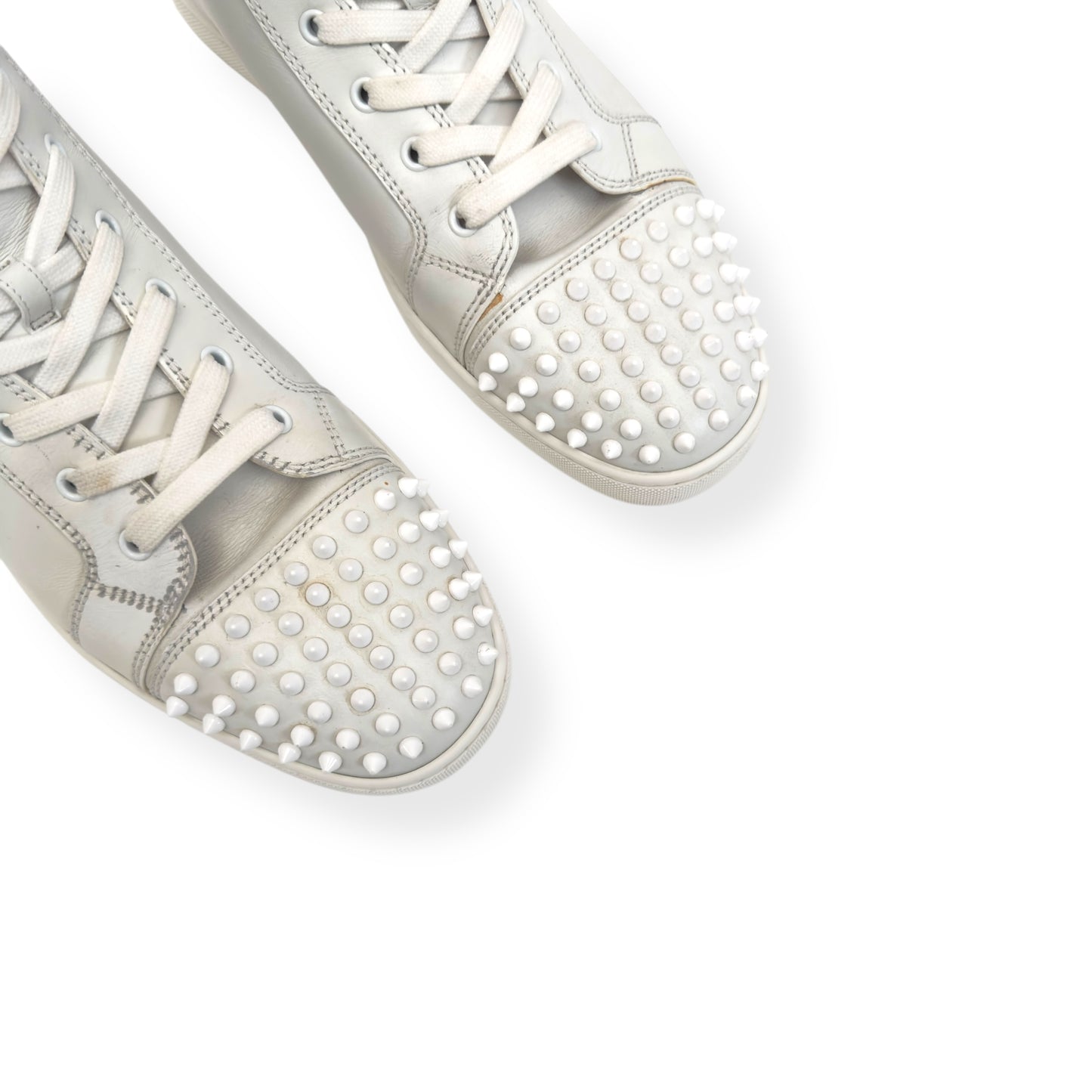 CHRISTIAN LOUBOUTIN LOU SPIKE FLAT CALF HIGH TOP SNEAKER WHITE UK10.5