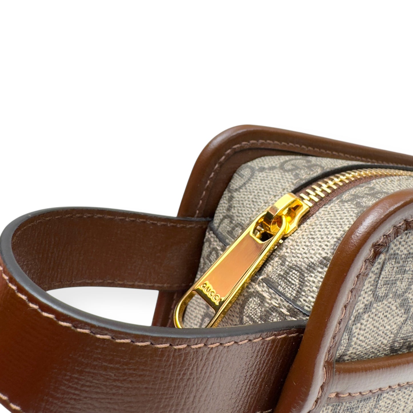 GUCCI GG INTERLOCKING G TRAVEL POUCH BROWN S