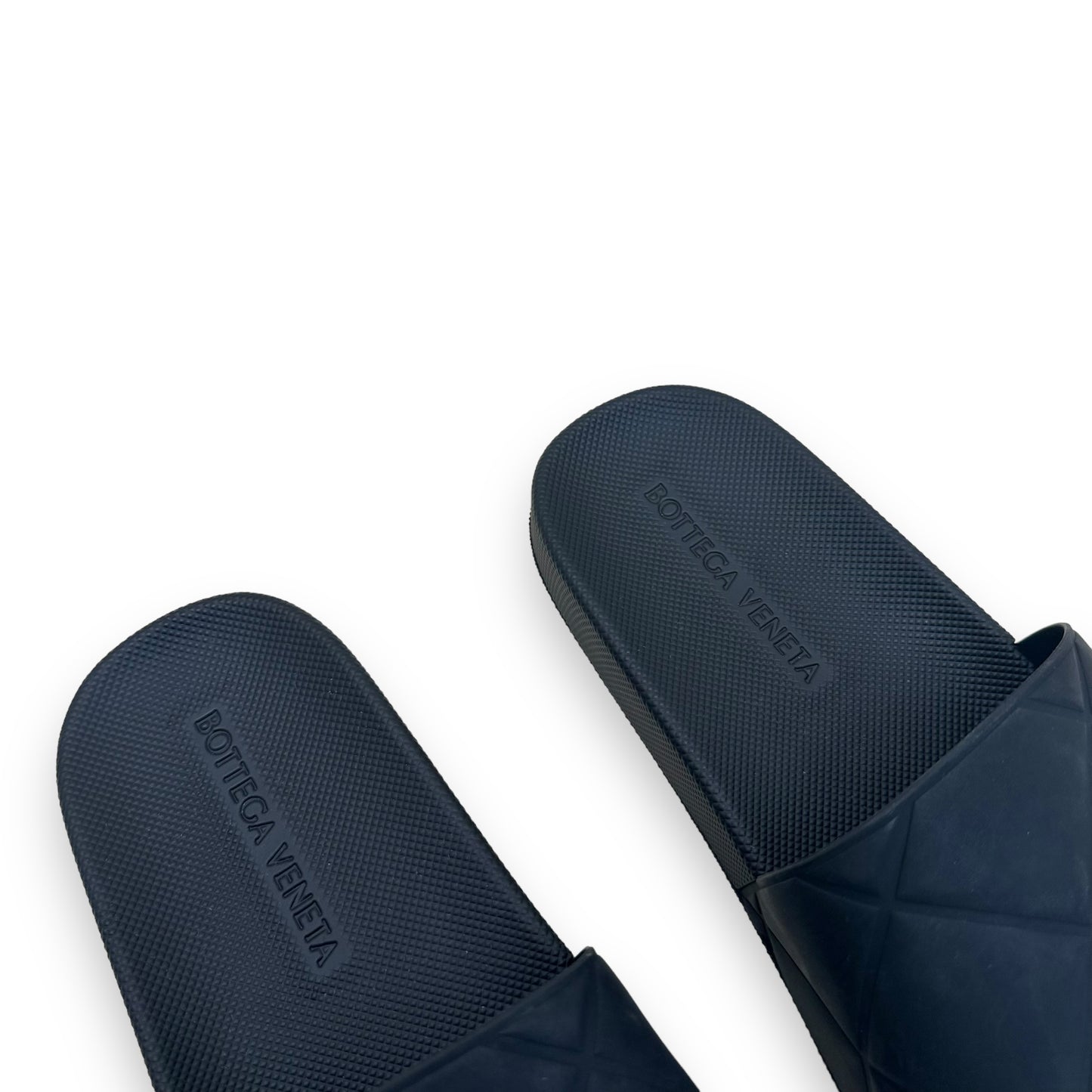 BOTTEGA VENETA QUILTED SLIDES BLACK UK7