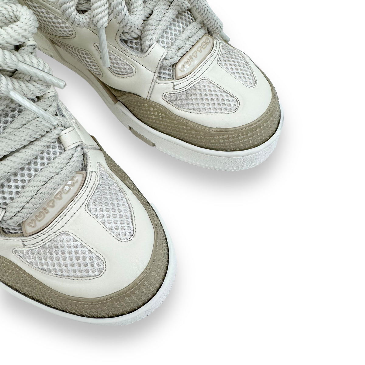 LOUIS VUITTON LV SKATE SNEAKER BEIGE / WHITE UK6