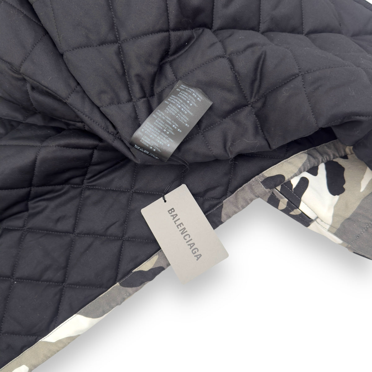 BALENCIAGA OVERSIZED OFF THE SHOULDER SNOW CAMO JACKET WHITE / BLACK XS
