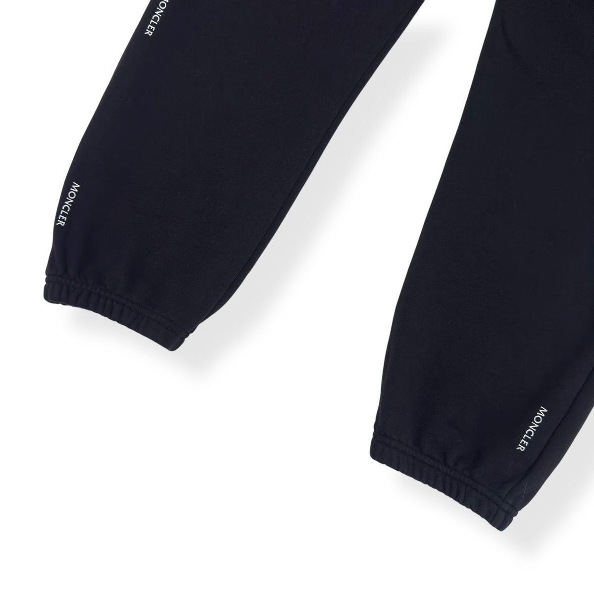 MONCLER LOGO-PRINT SWEATPANTS BLACK / WHITE S