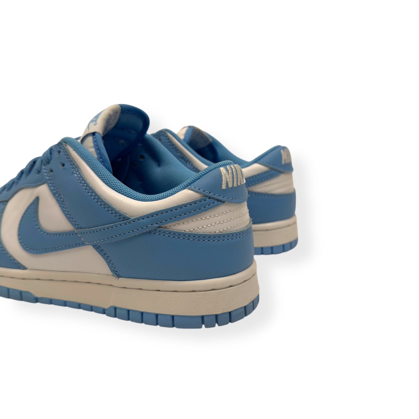 NIKE DUNK LOW TOP SNEAKER UNIVERSITY BLUE UK7