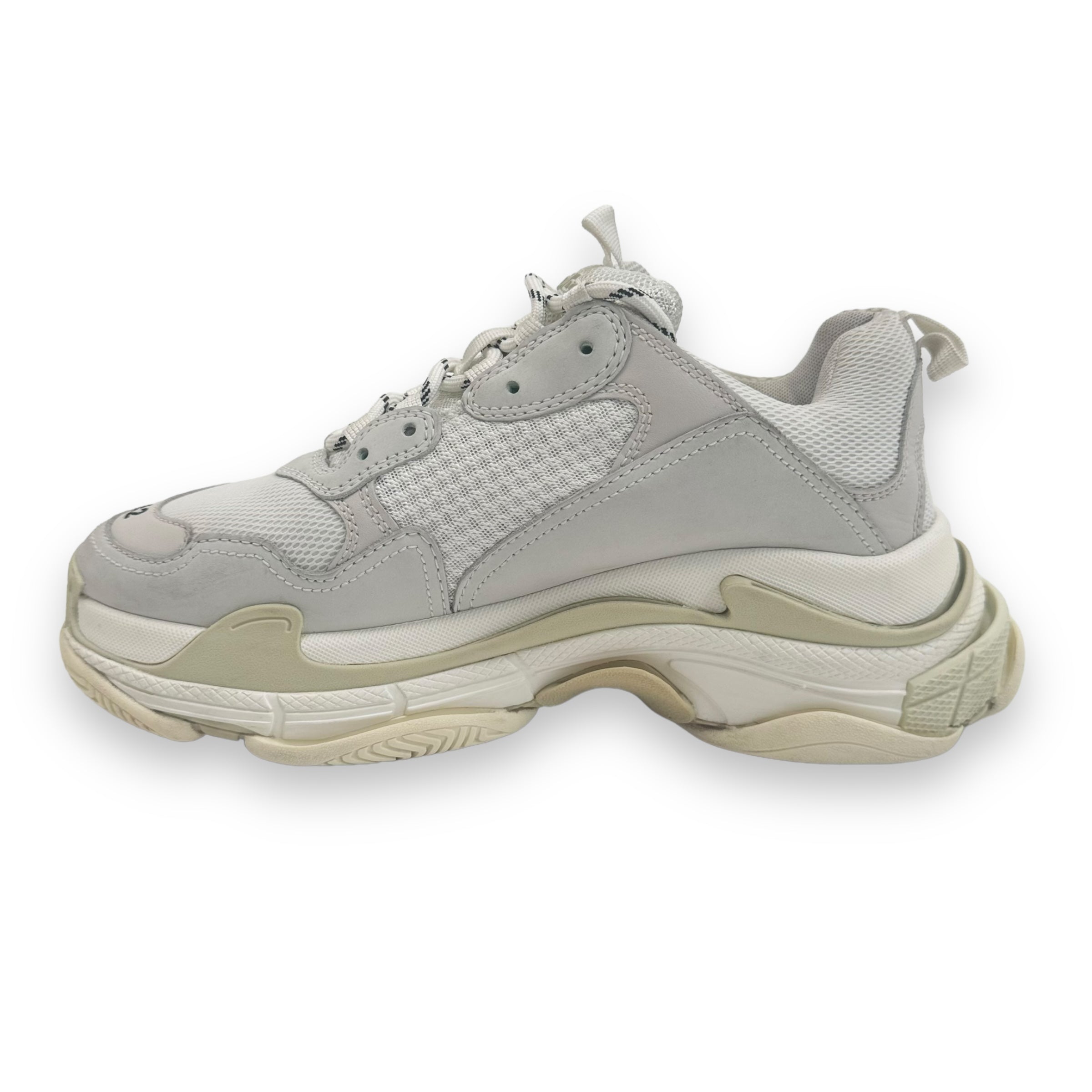 BALENCIAGA TRIPLE S SNEAKER BEIGE UK8