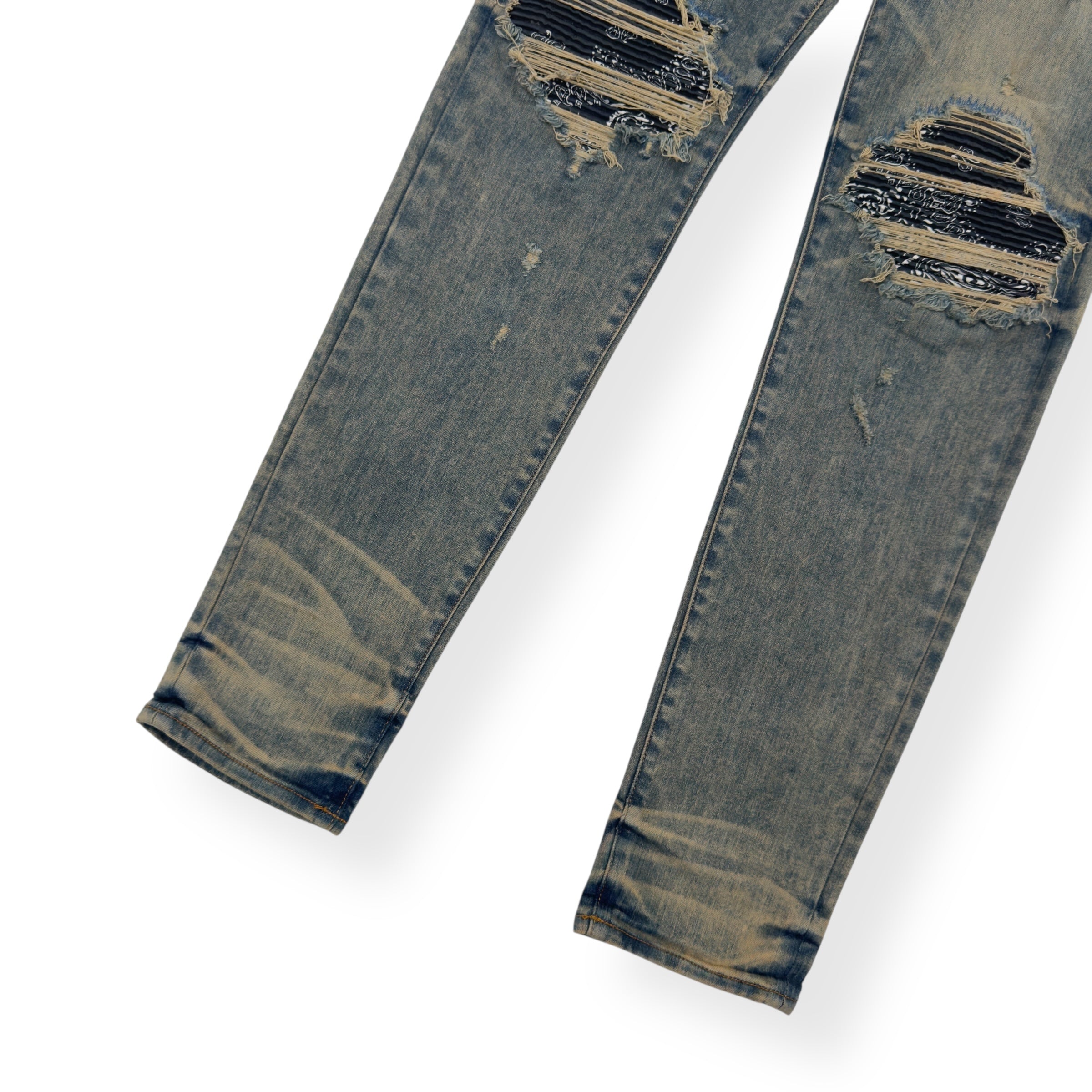 AMIRI BANDANA DISTRESSED SKINNY DENIM JEANS W34”