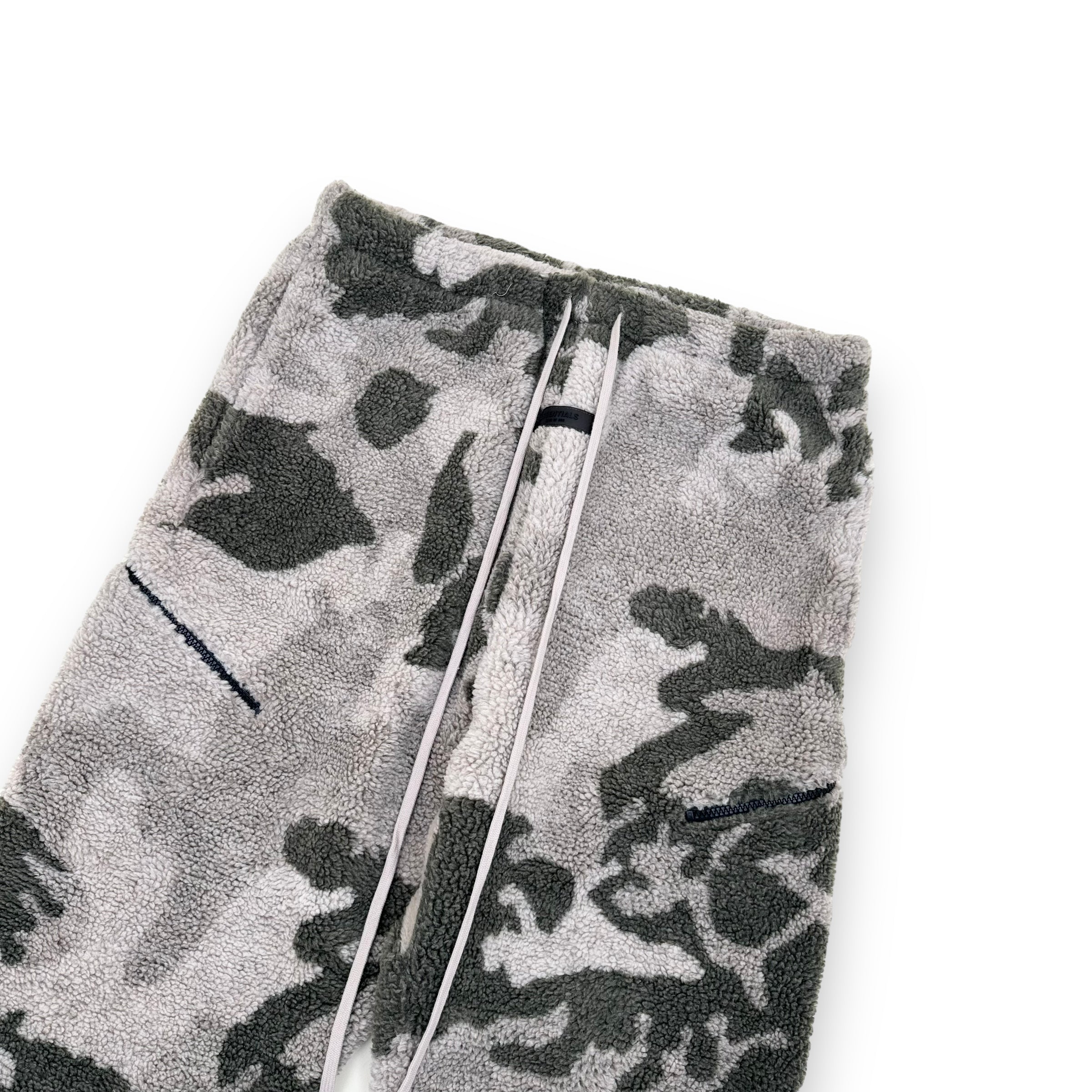 ESSENTIALS FOG RELAXED FIT POLAR FLEECE BOTTOMS GREY CAMO XL