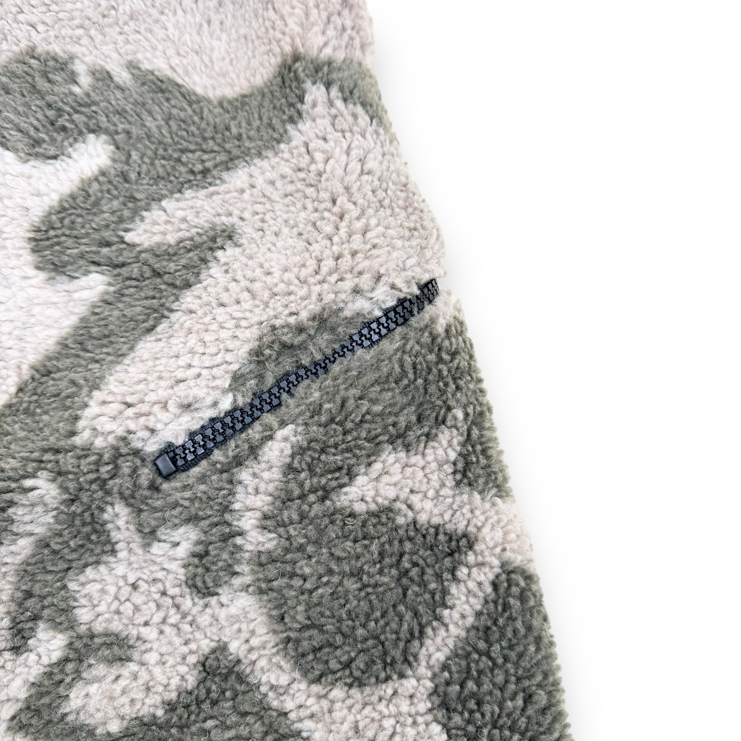 ESSENTIALS FOG RELAXED FIT POLAR FLEECE BOTTOMS GREY CAMO XL