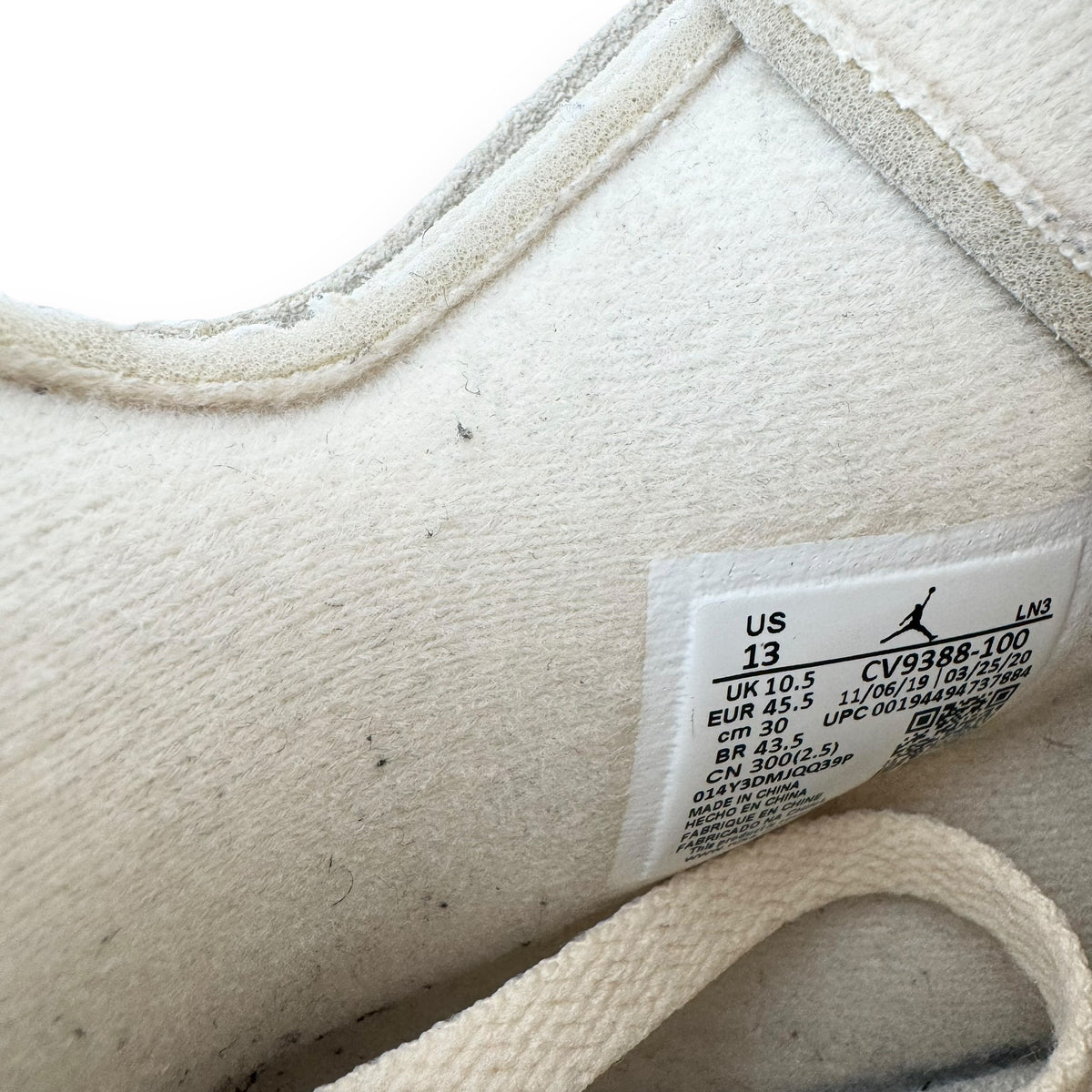 OFF-WHITE X AIR JORDAN 4 SAIL SNEAKER UK10.5