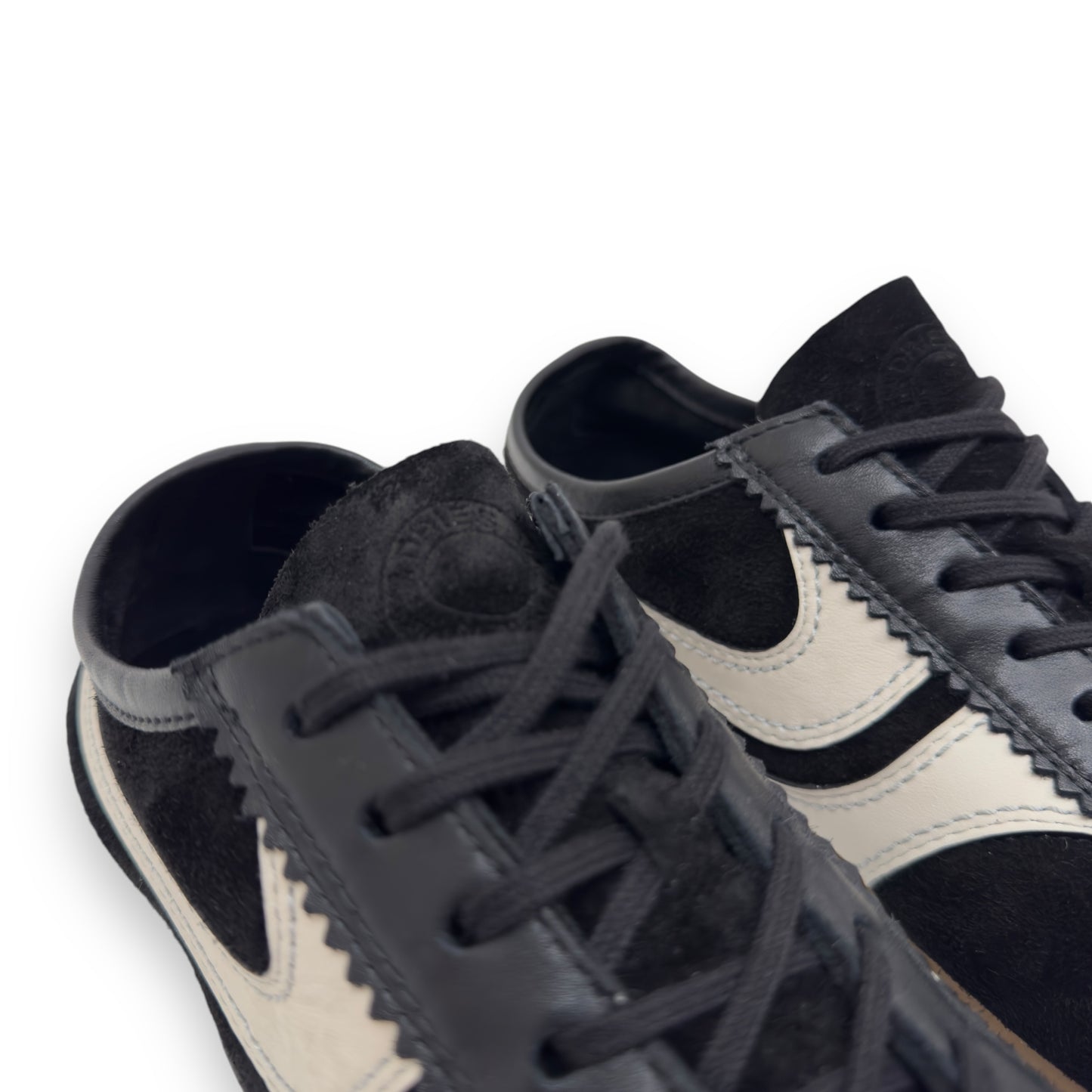 DRIES VAN NOTEN 70’S SUEDE LOW TOP SNEAKER BLACK / WHITE UK7.5