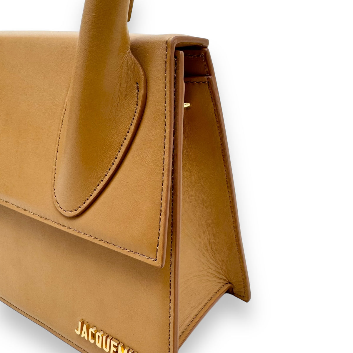 JACQUEMUS LE GRAND CHIQUITO LEATHER BAG TAN