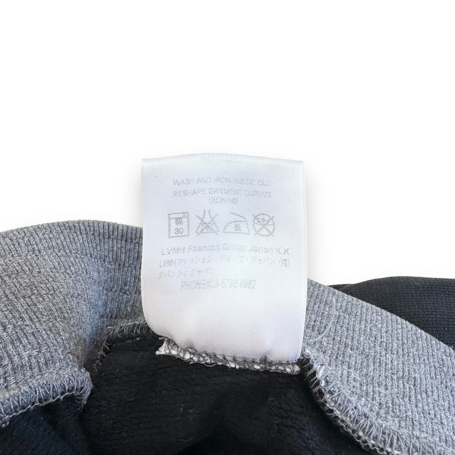 GIVENCHY STAR SWEAT SHORTS BLACK / GREY / RED L