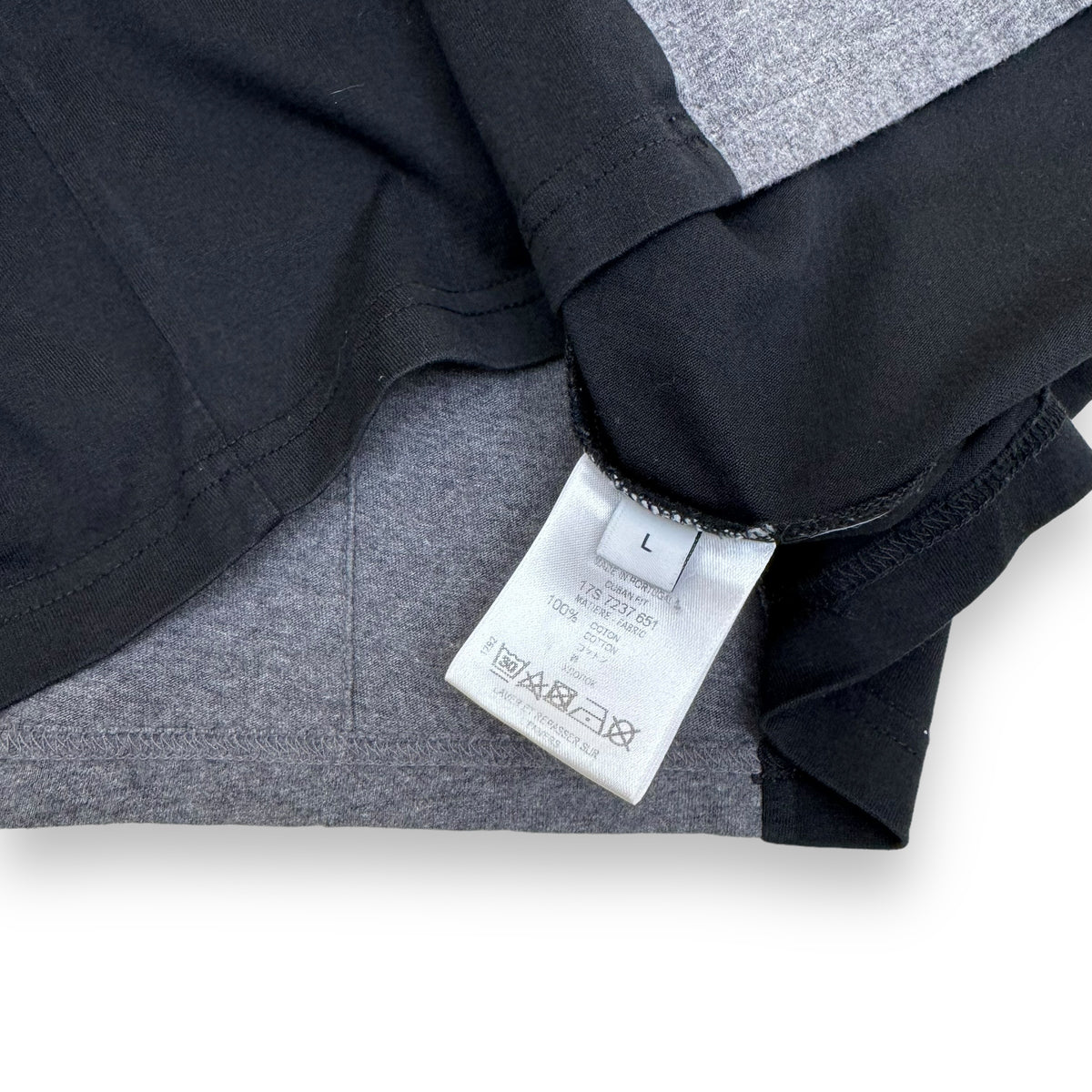 GIVENCHY PARIS STAR T-SHIRT BLACK / GREY / RED L