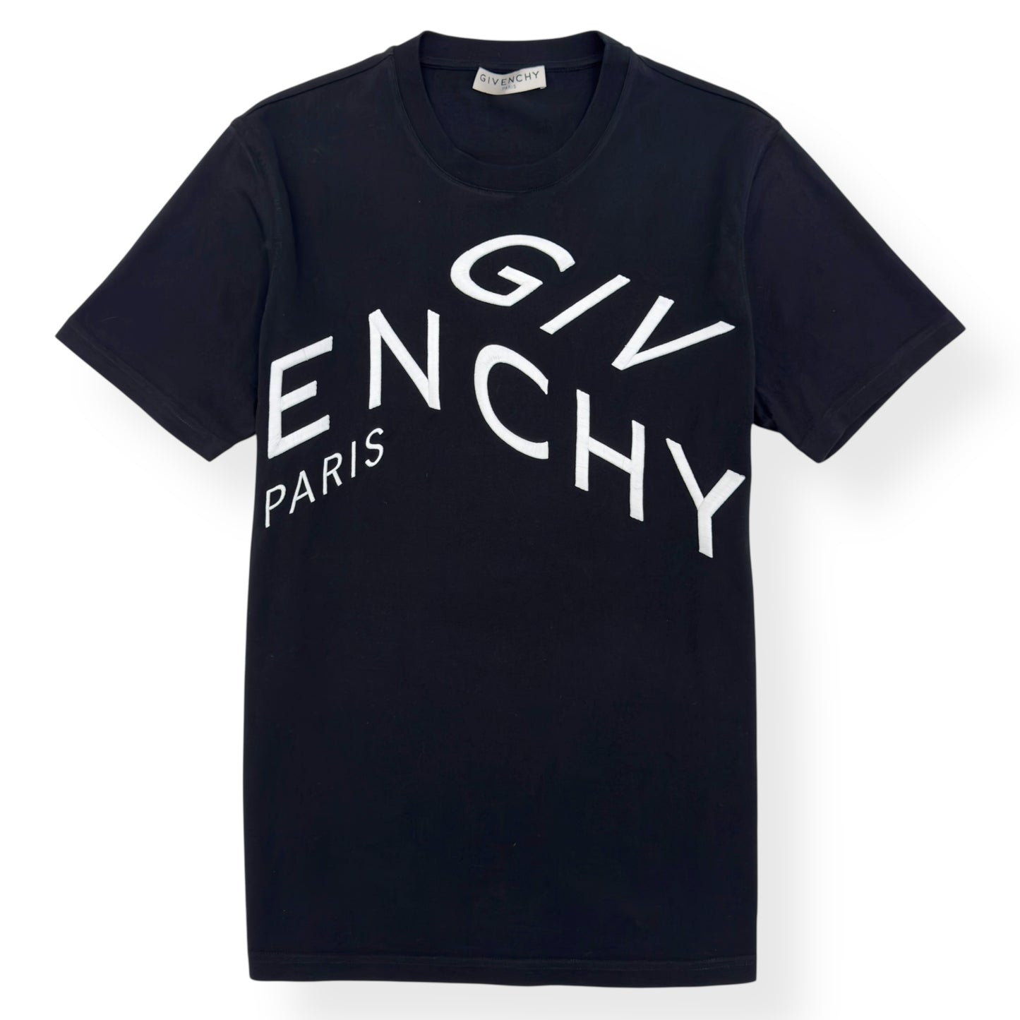 GIVENCHY SLIM FIT REFRACTED LOGO EMBROIDERED T-SHIRT BLACK / WHITE M