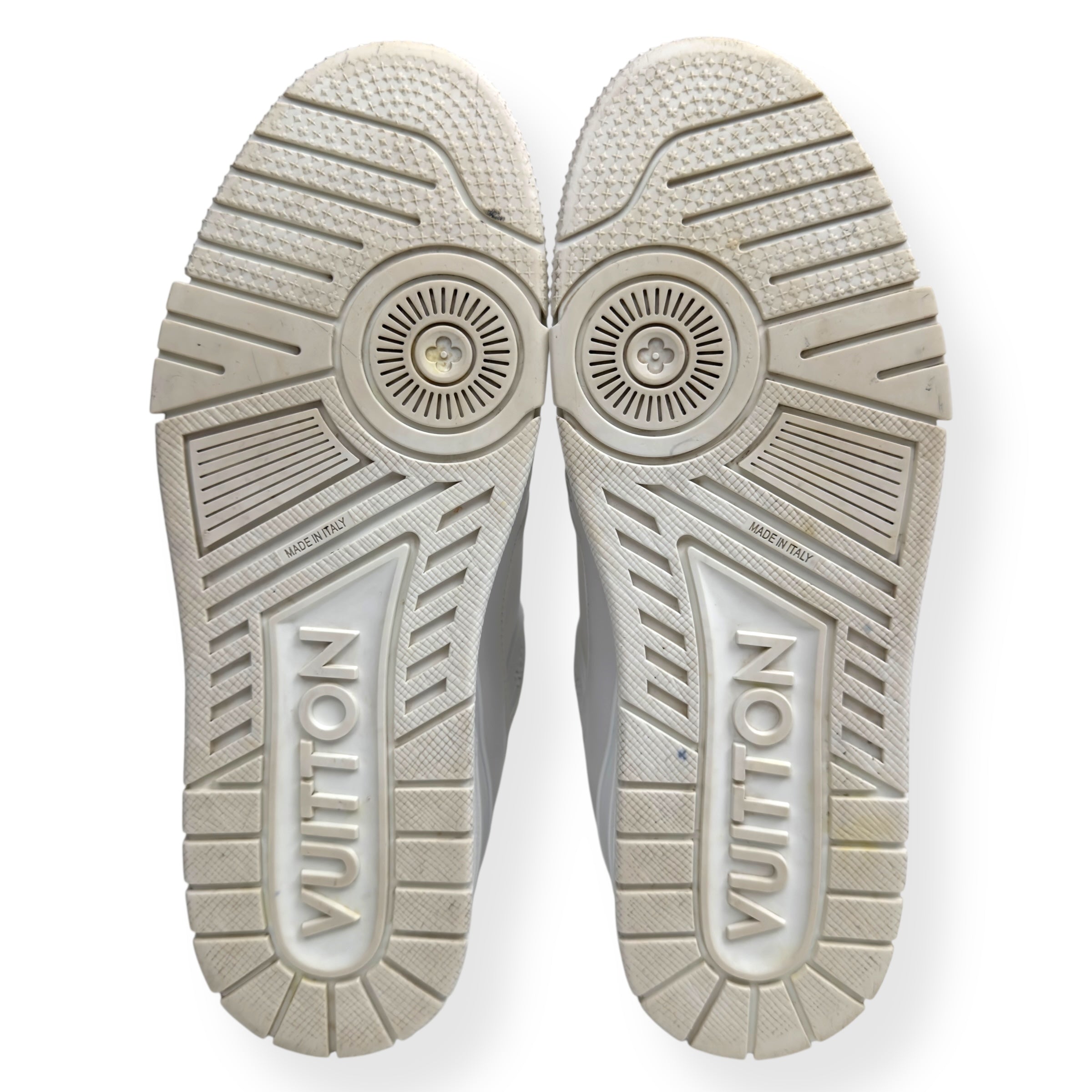 LOUIS VUITTON LV TRAINER WHITE UK7