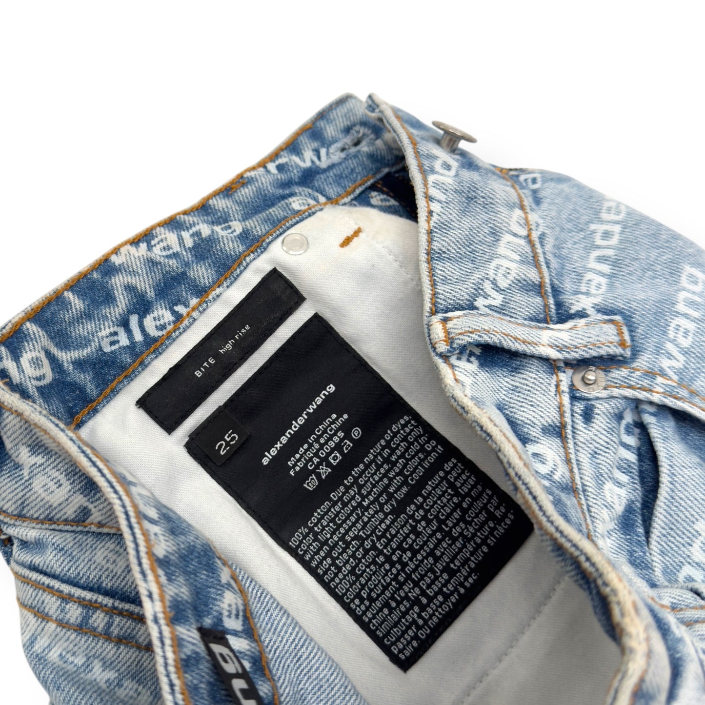 ALEXANDER WANG MONOGRAM HIGH RISE DENIM SHORTS BLUE / WHITE W25”