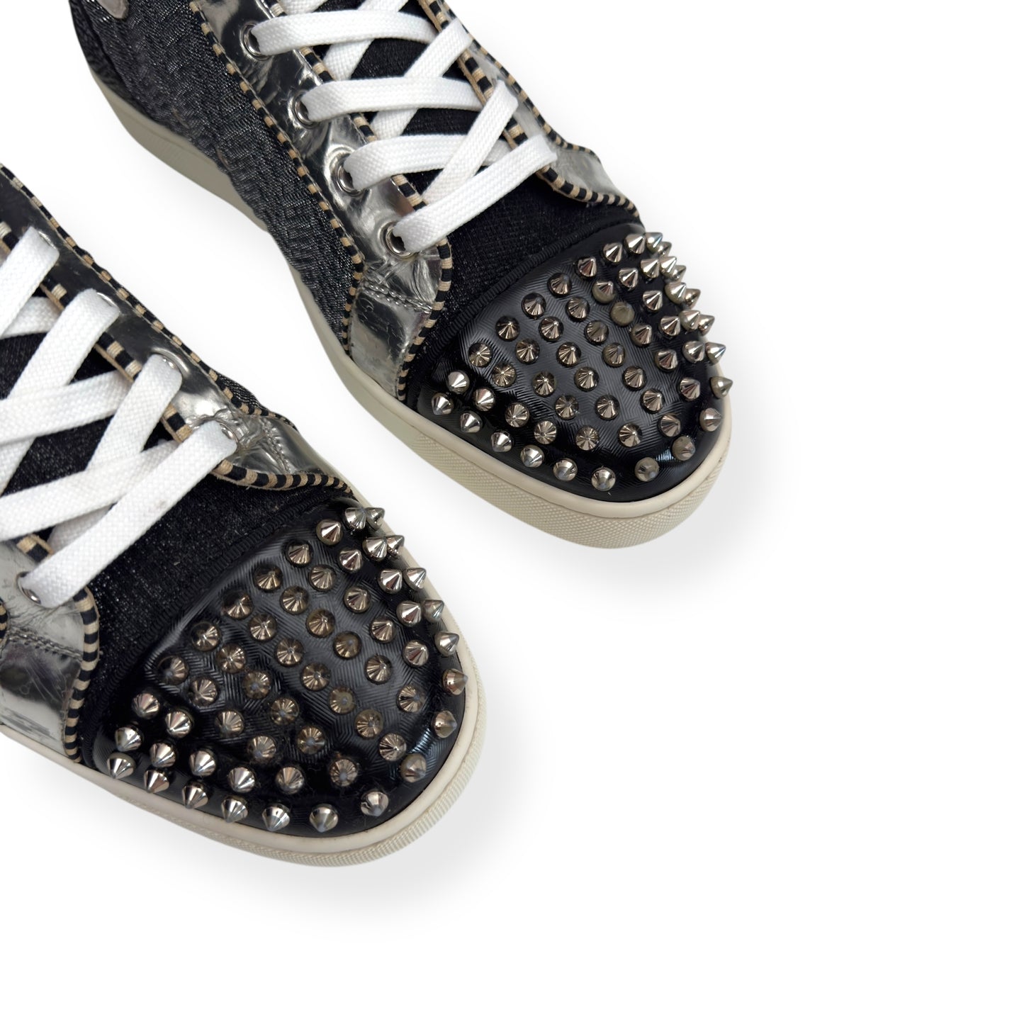 CHRISTIAN LOUBOUTIN LOW SPIKES ORLATO HIGH TOP SNEAKER BLACK / WHITE / SILVER 42 / UK8