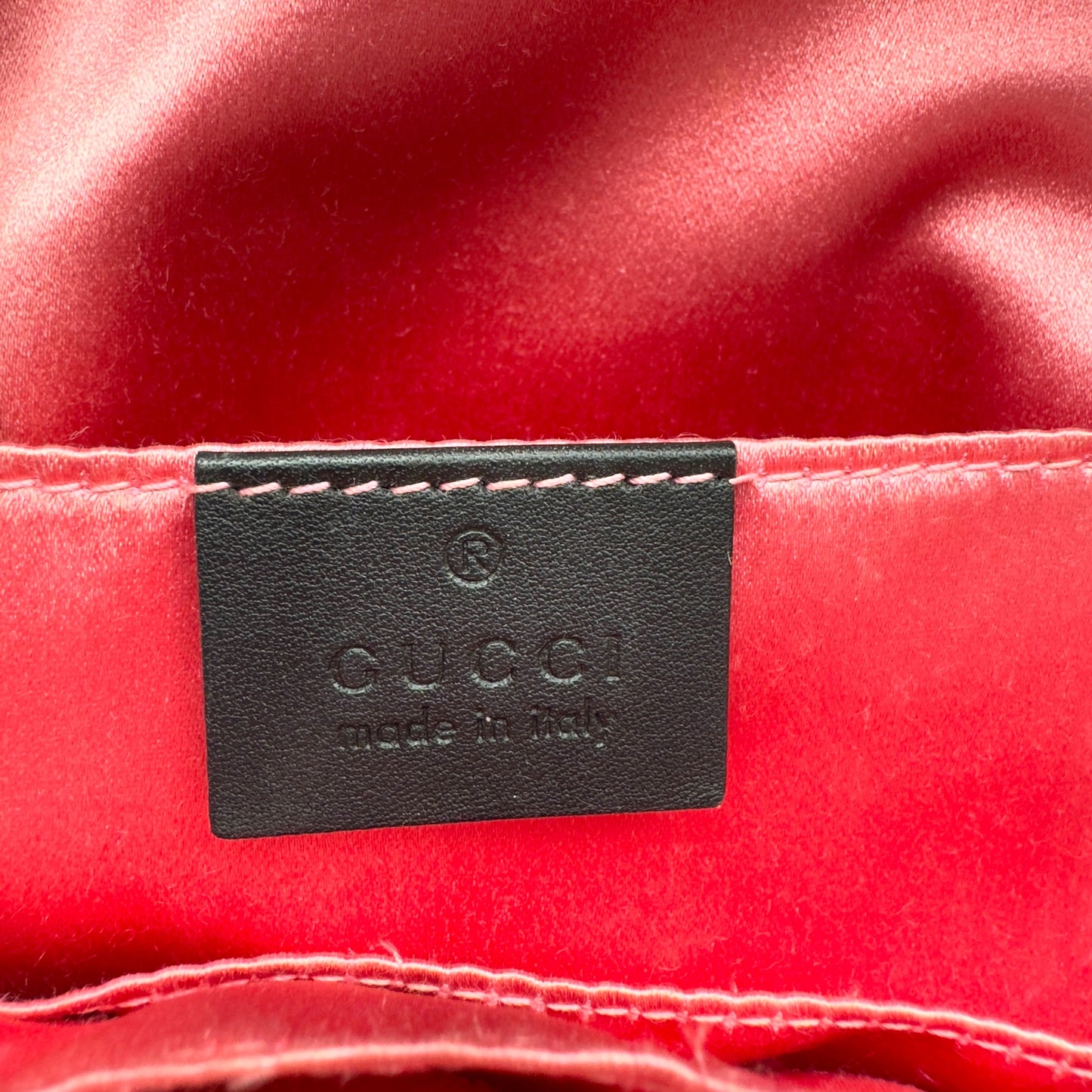 GUCCI GG MARMONT VELVET MATELASSÉ BACKPACK BLACK