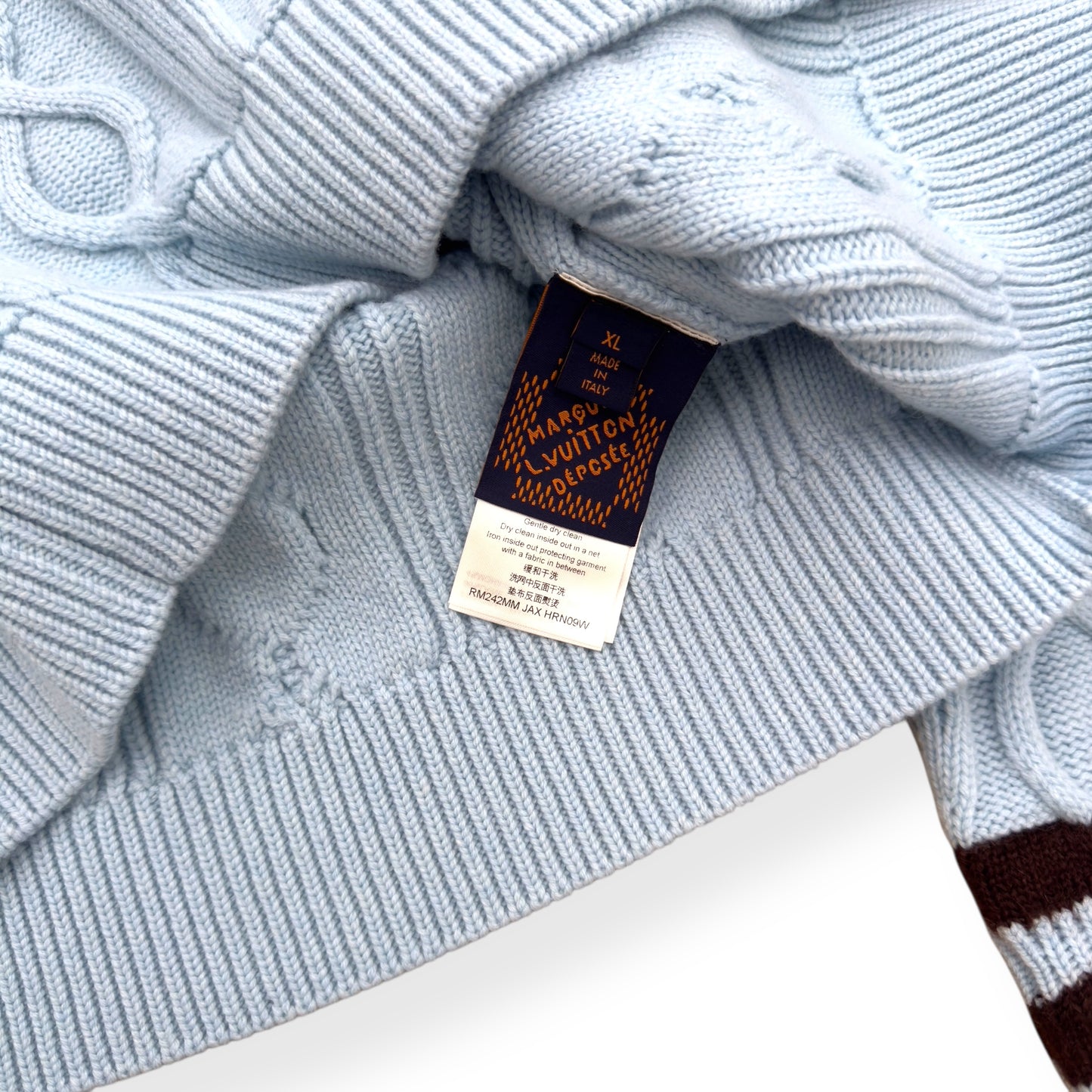 LOUIS VUITTON WOOL / MOHAIR V-NECK JUMPER BLUE / BROWN XL