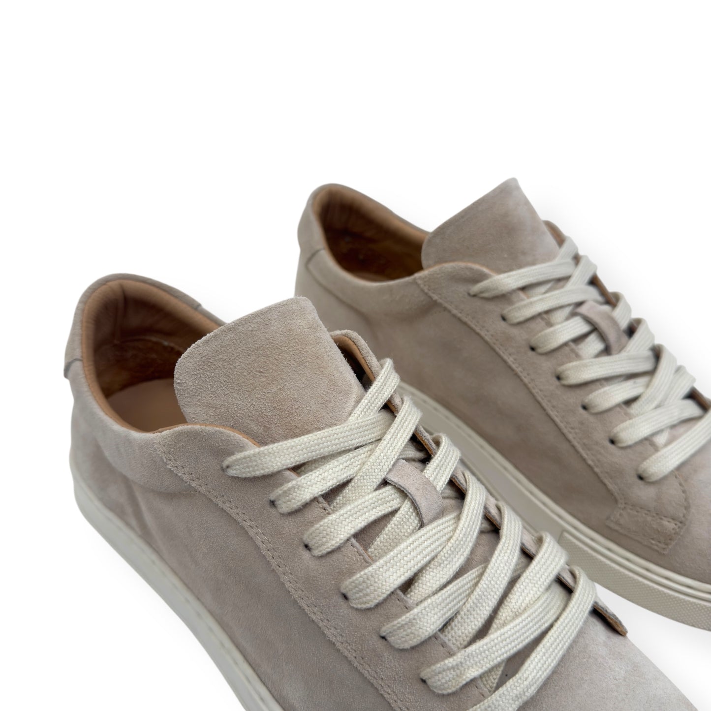 THOM SWEENEY SUEDE SNEAKER OAT UK7.5
