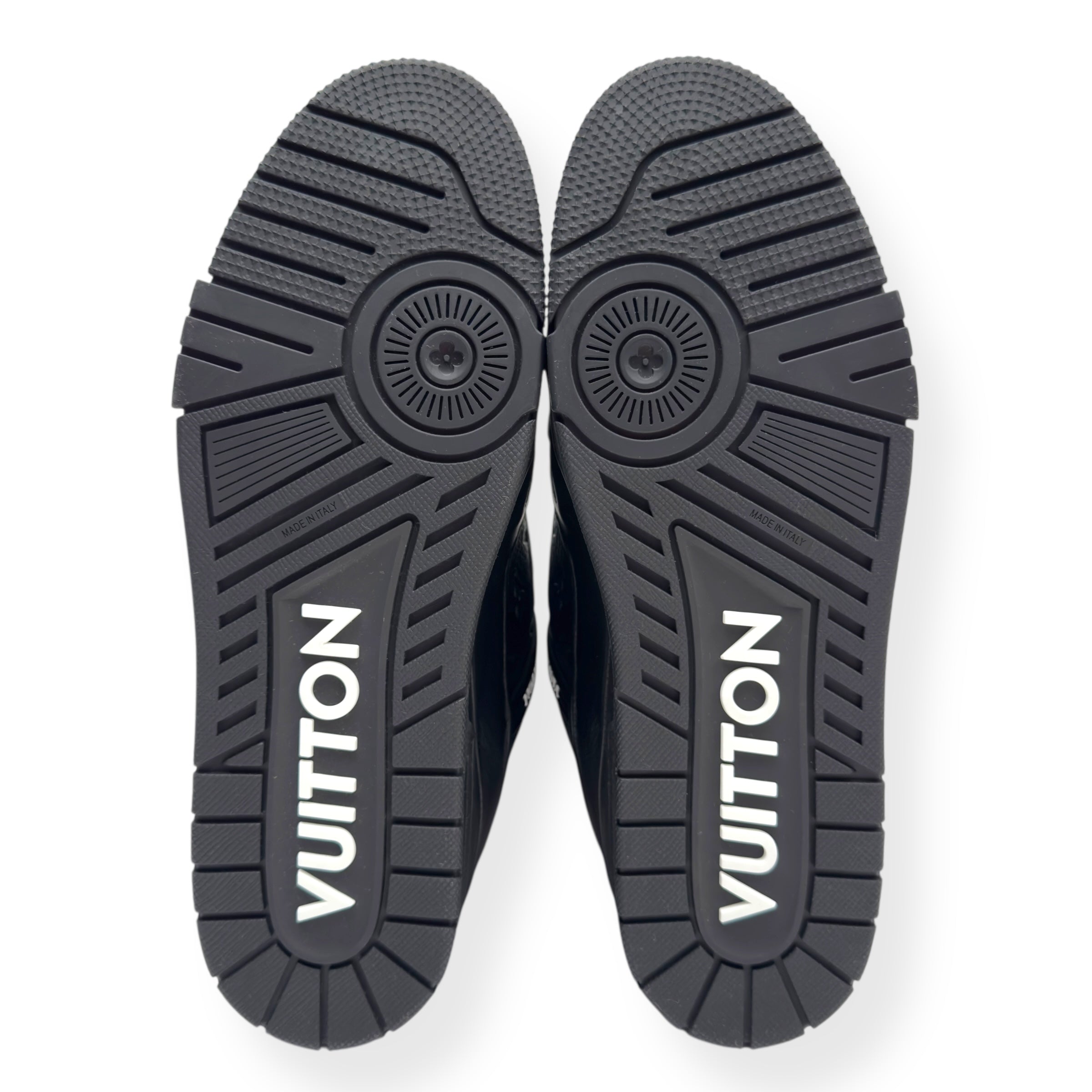 LOUIS VUITTON LV TRAINER LUXURY BLACK UK10