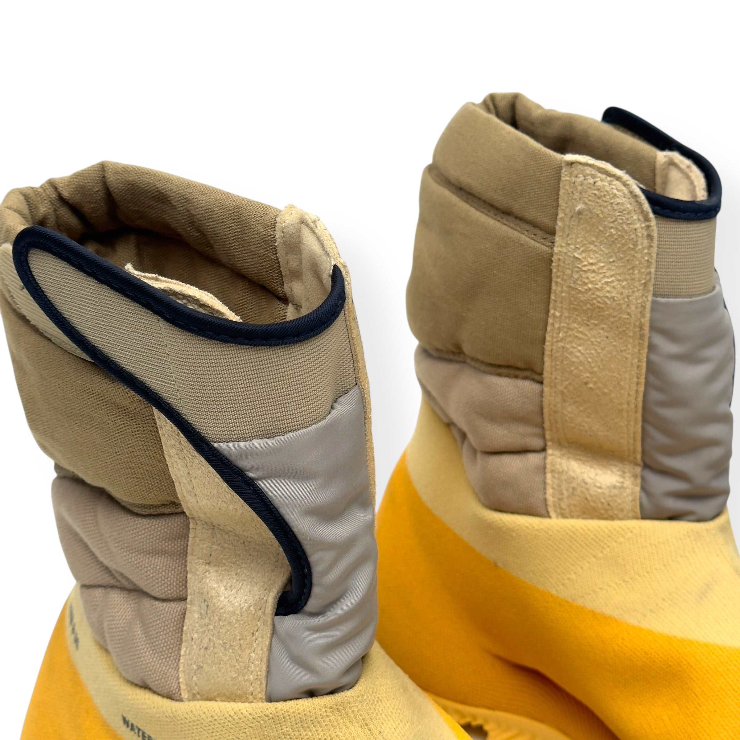YEEZY KNIT RNR BOOTS SULFAR UK8.5