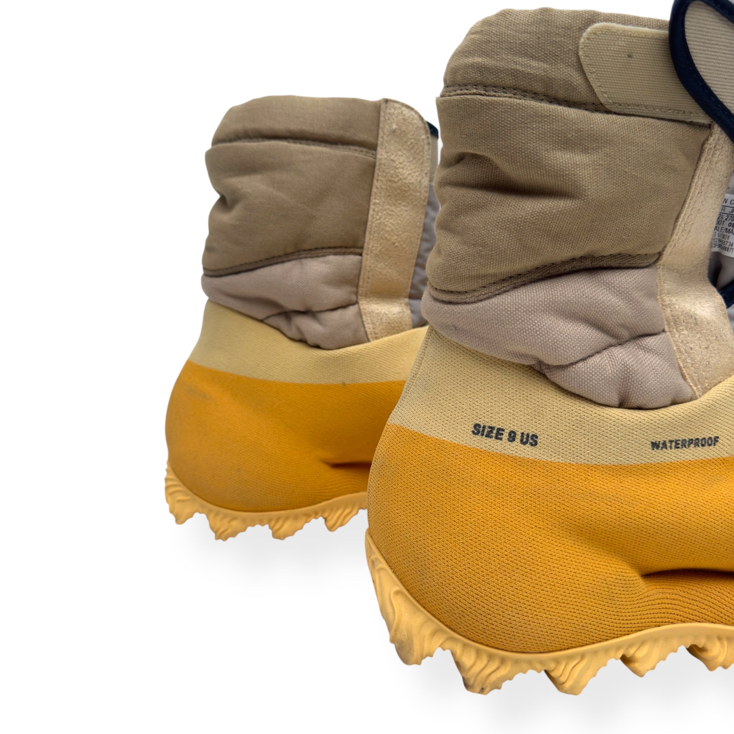 YEEZY KNIT RNR BOOTS SULFAR UK8.5