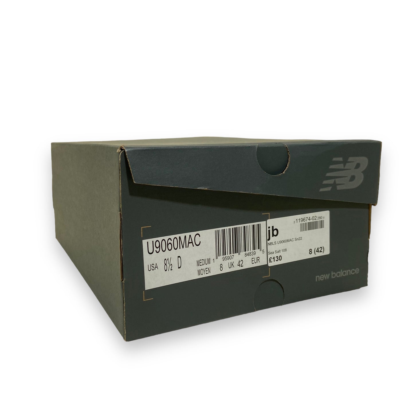 NEW BALANCE 9060 SUEDE SNEAKERS GREY UK8