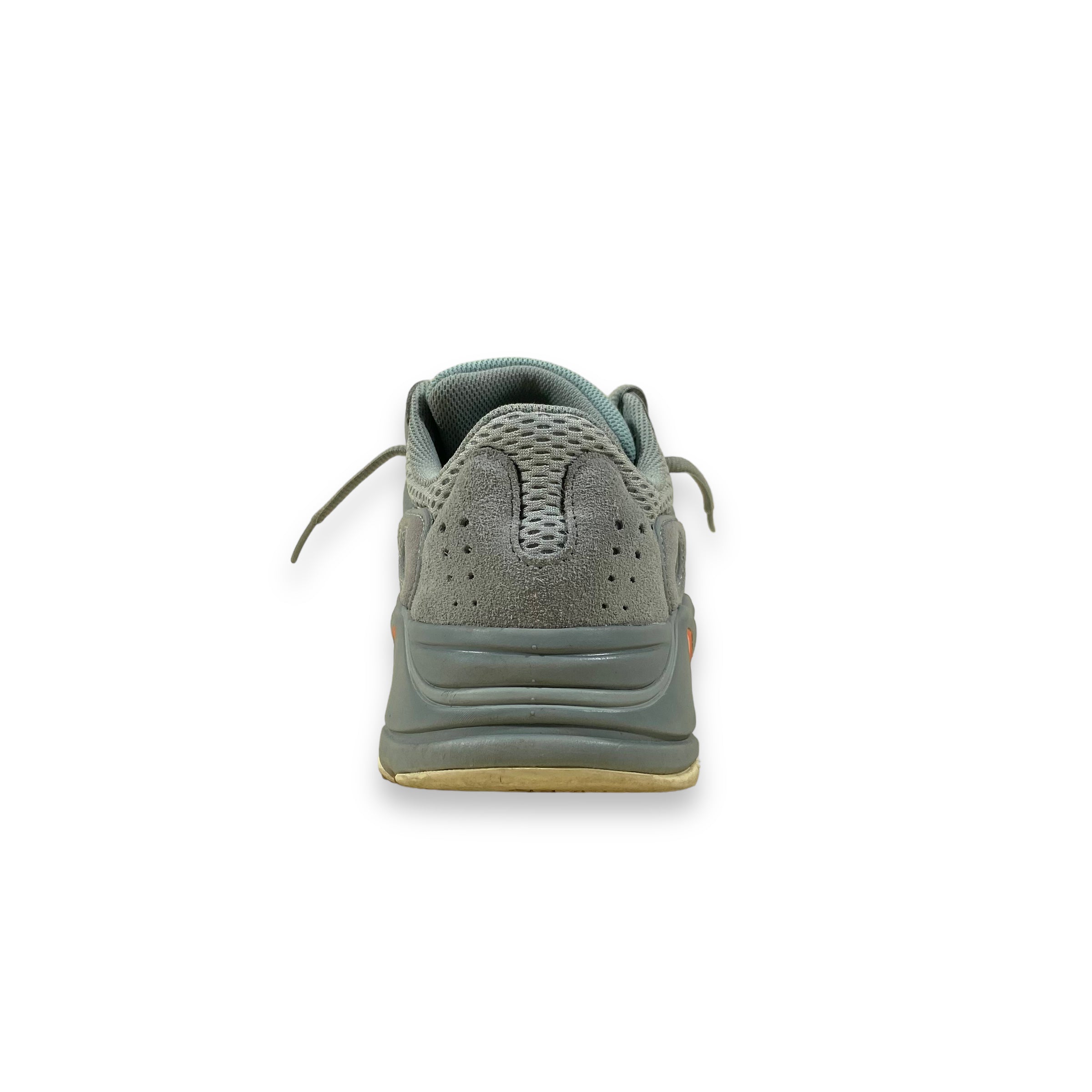 YEEZY 700 INTERTIA UK9