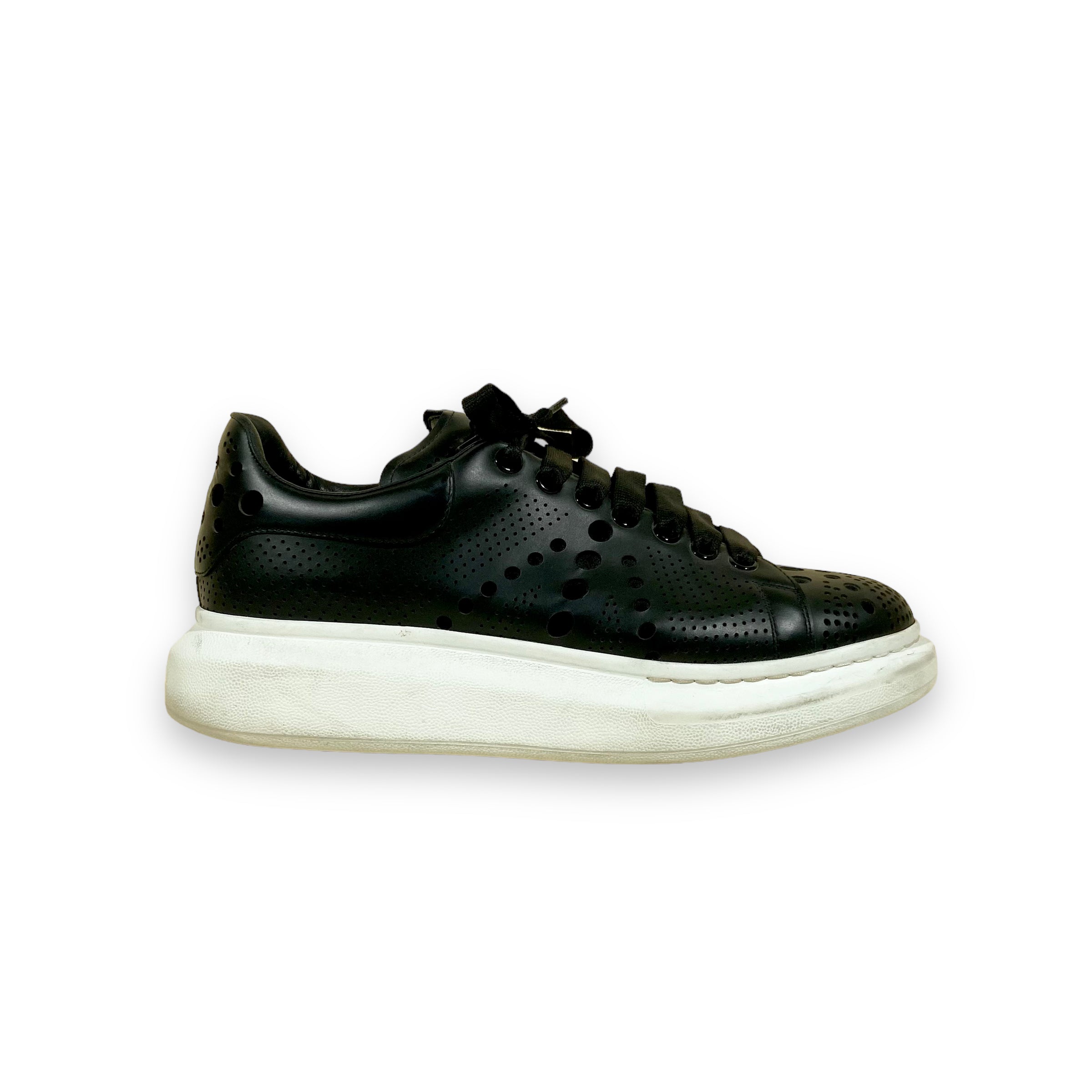 ALEXANDER MCQUEEN OVERSIZED SNEAKERS BLACK UK10