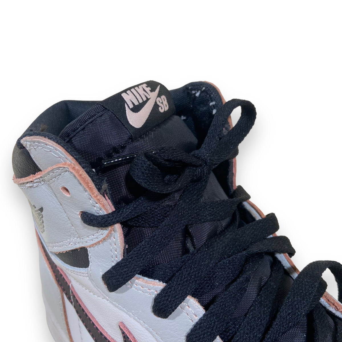 NIKE AIR JORDAN 1 HIGH SB RETRO ‘NYC TO PARIS’ UK11