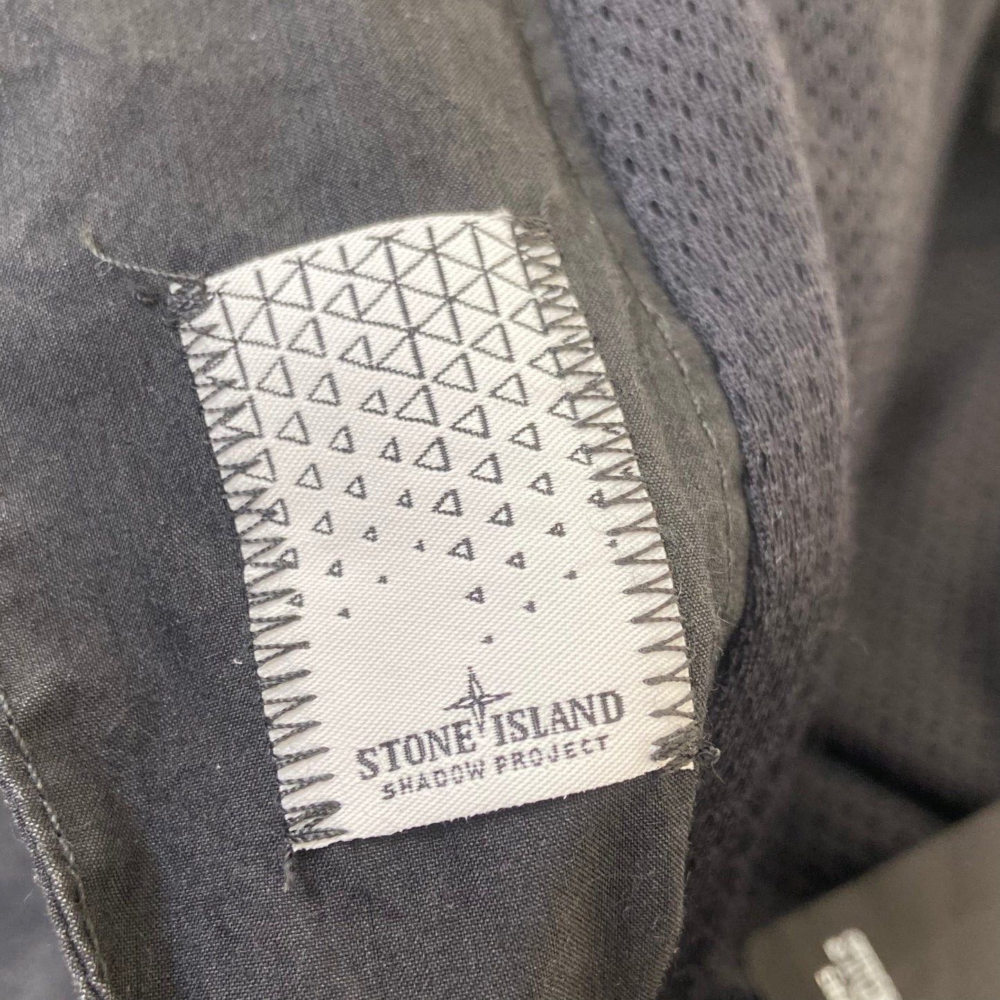 STONE ISLAND AW20 SHADOW PROJECT CARGO PANTS BLACK 30W