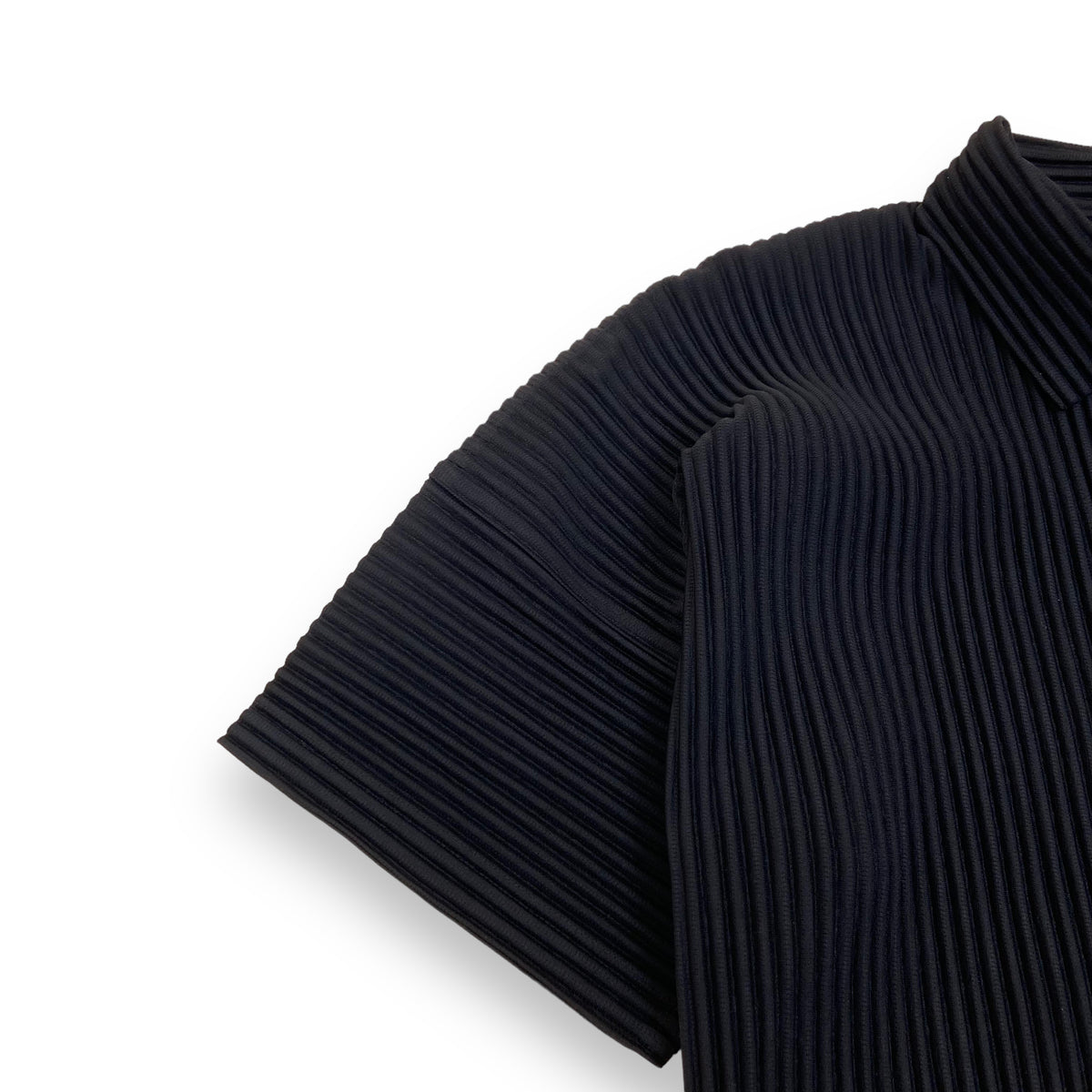 HOMME PLISSÉ ISSEY MIYAKE PLEATED SHIRT BLACK S