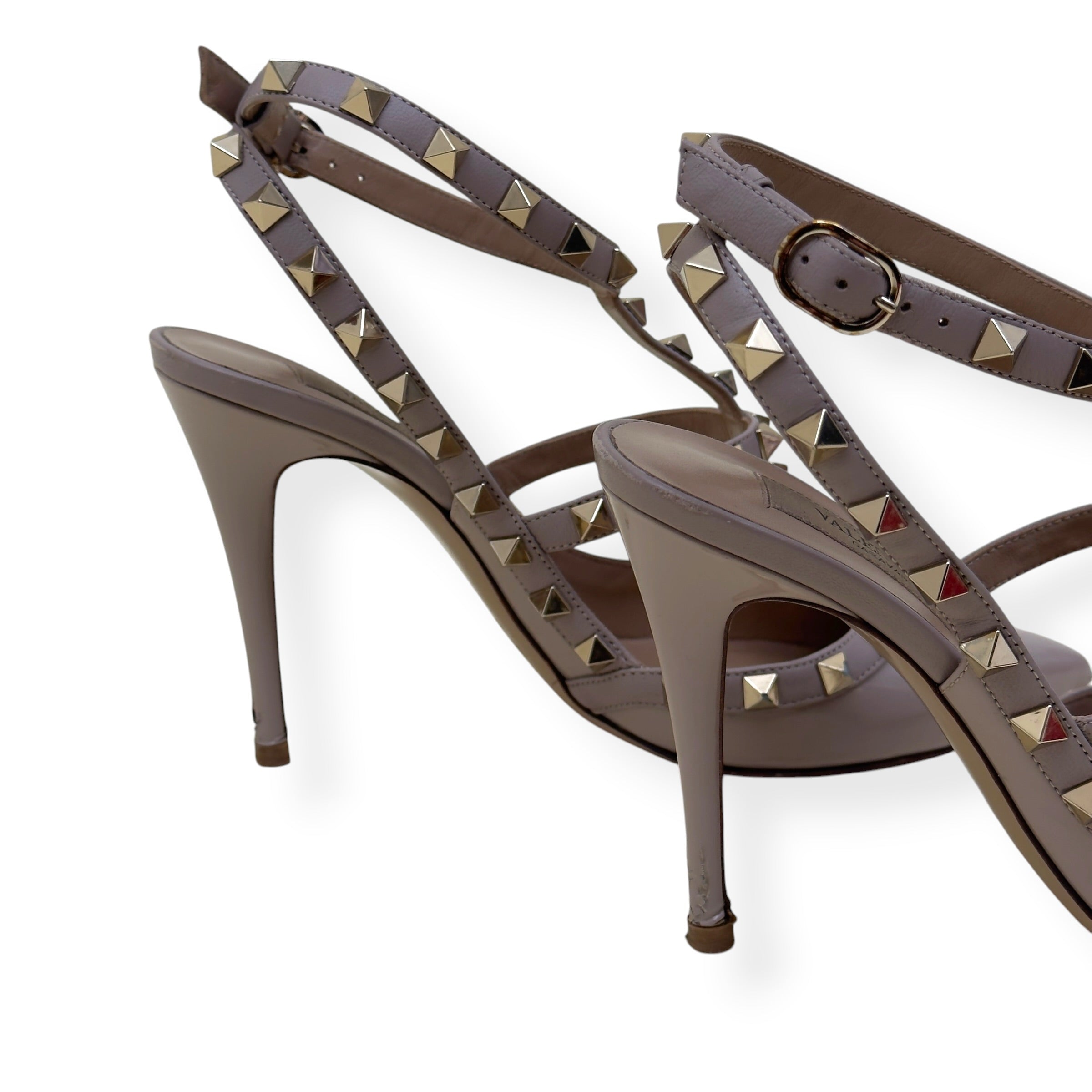 VALENTINO GARAVANI ROCKSTUD PATENT LEATHER HEELS NUDE 100 37 / UK7