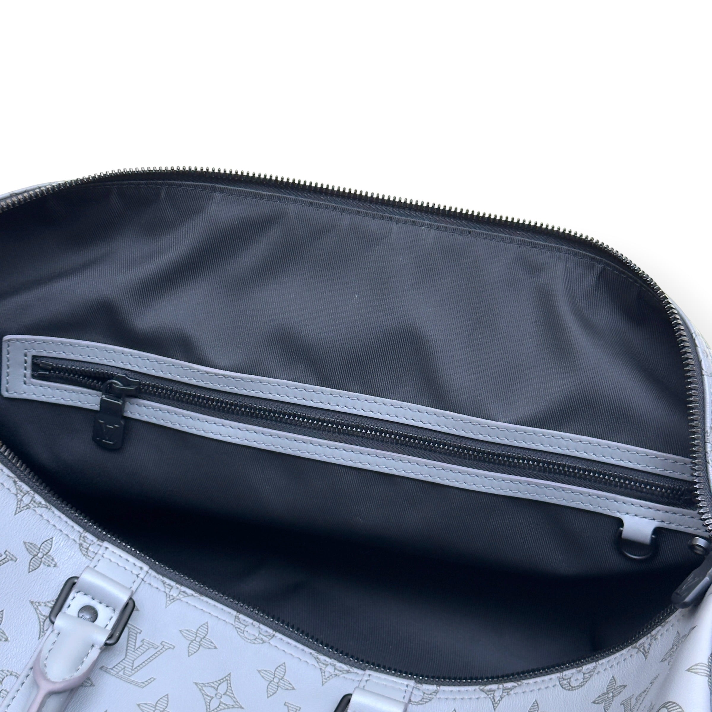 LOUIS VUITTON KEEPALL BANDOULIÈRE SHADOW MONOGRAM DUFFLE BAG ANTHRACITE GREY 50