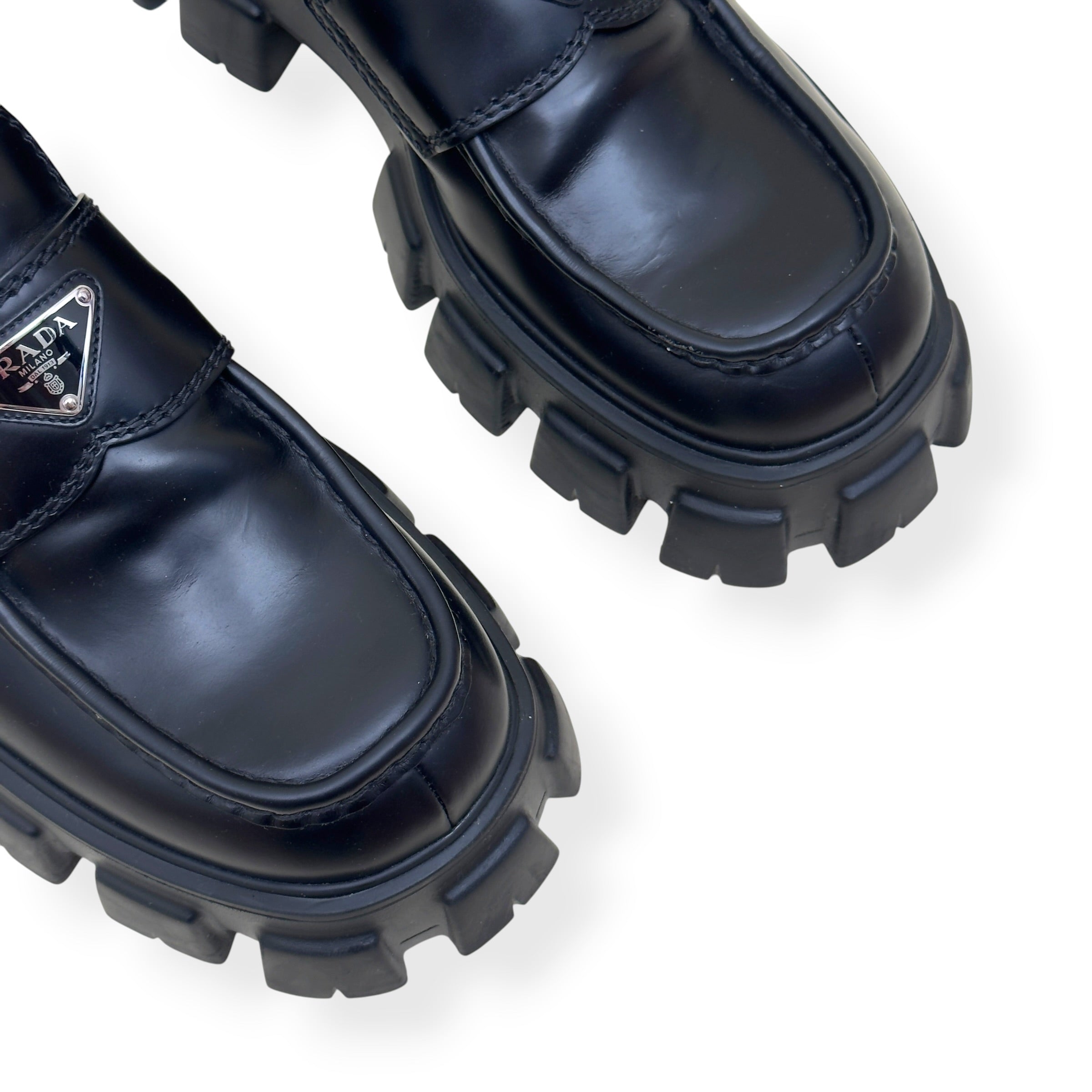PRADA MONOLITH BRUSHED LEATHER LOAFER BLACK UK9