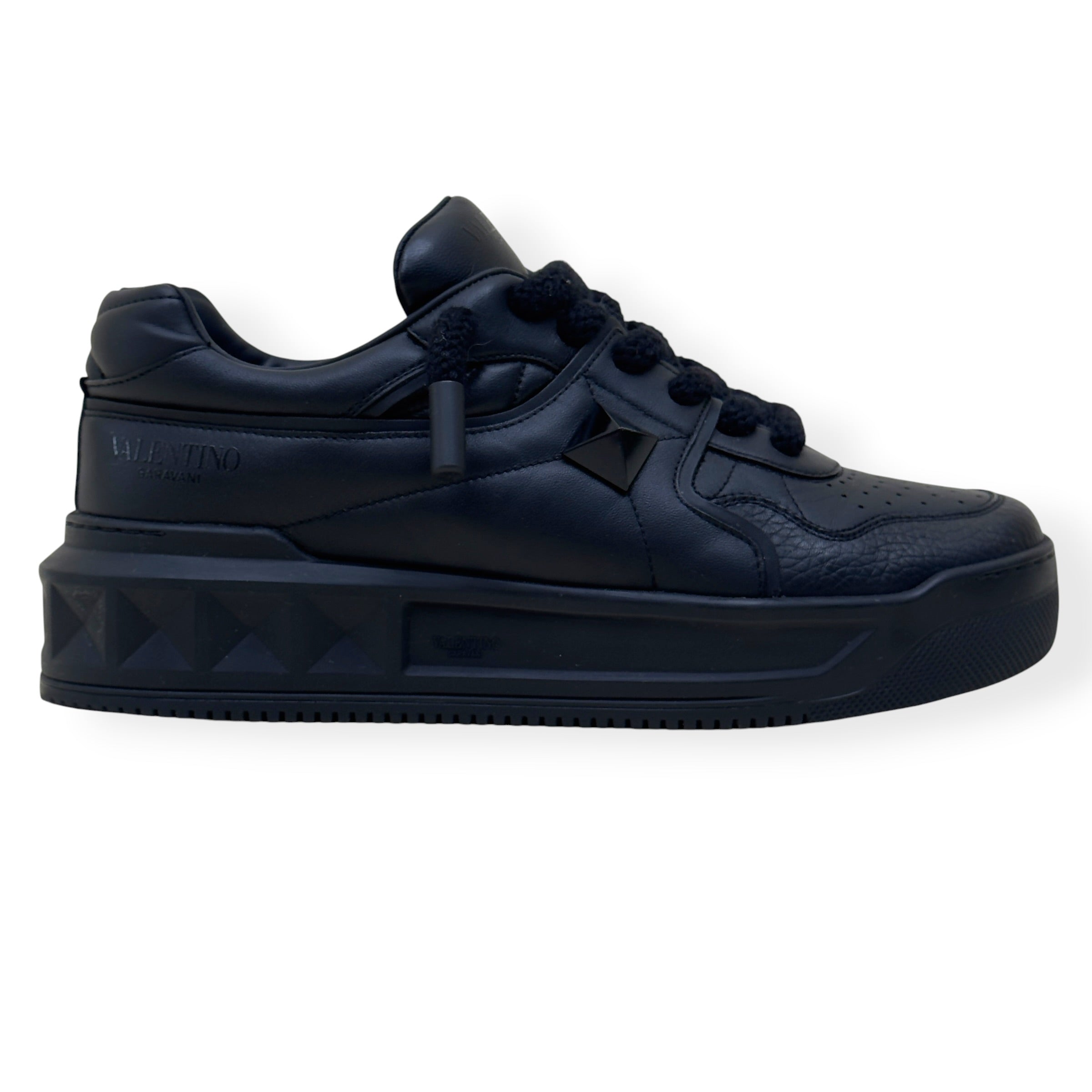 VALENTINO GARAVANI ONE STUD XL SNEAKER BLACK 43 / UK9