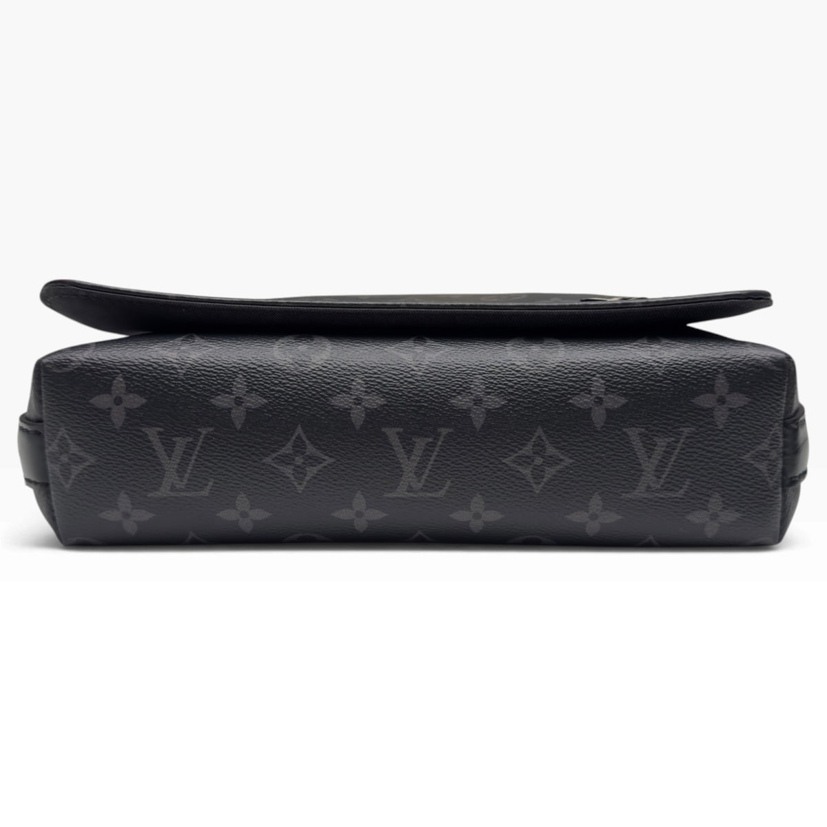 LOUIS VUITTON DISTRICT MESSENGER BAG MONOGRAM ECLIPSE BLACK PM