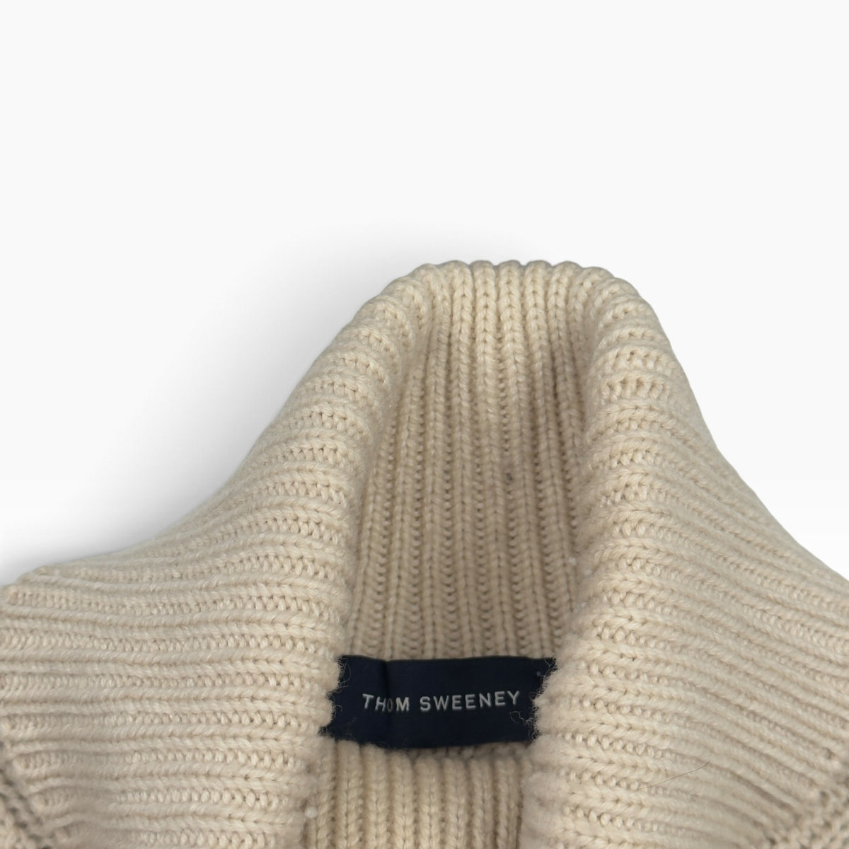 THOM SWEENEY MERINO WOOL / SILK CABLE KNIT ROLL NECK JUMPER CREAM M