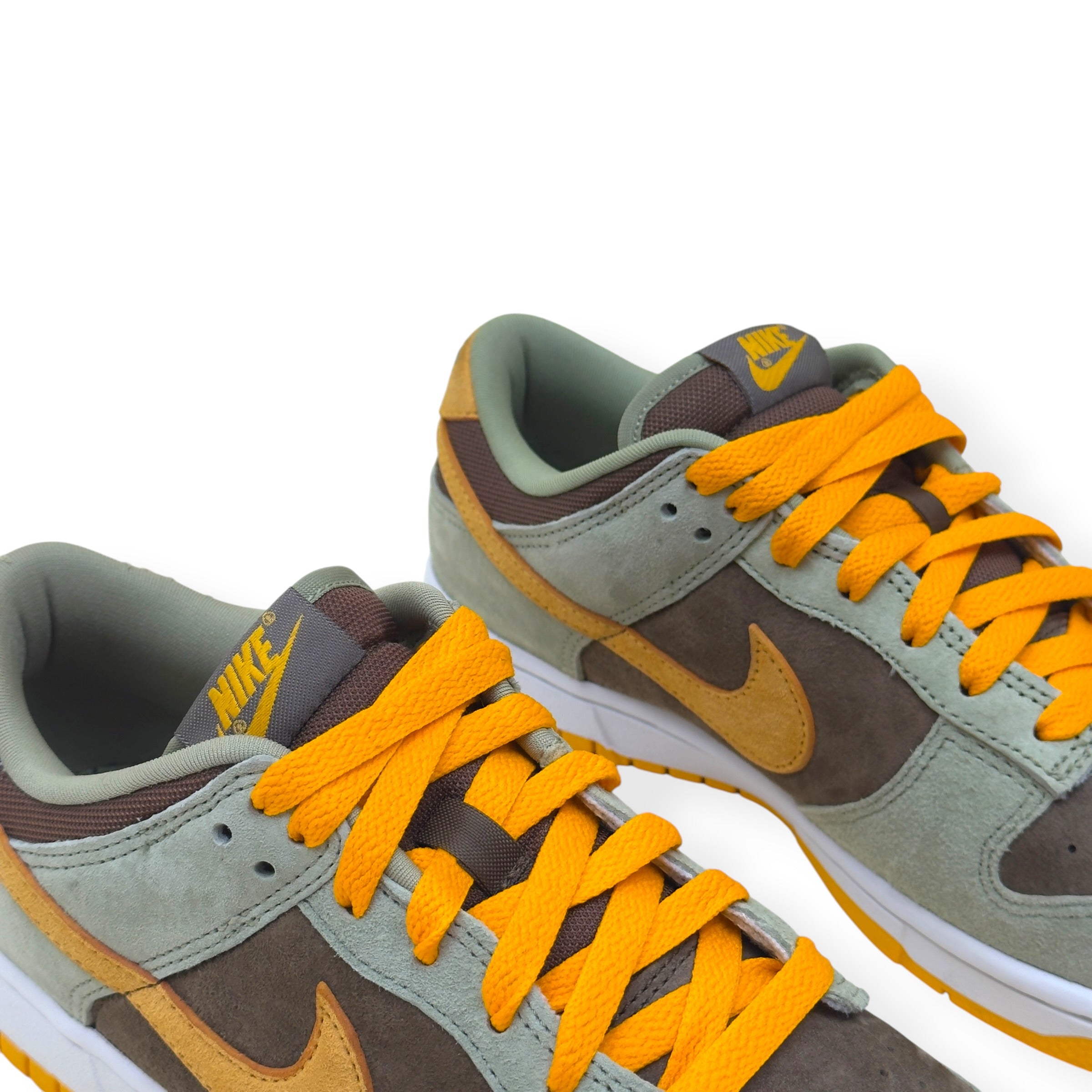 NIKE DUNK LOW-TOP SNEAKER DUSTY OLIVE UK7
