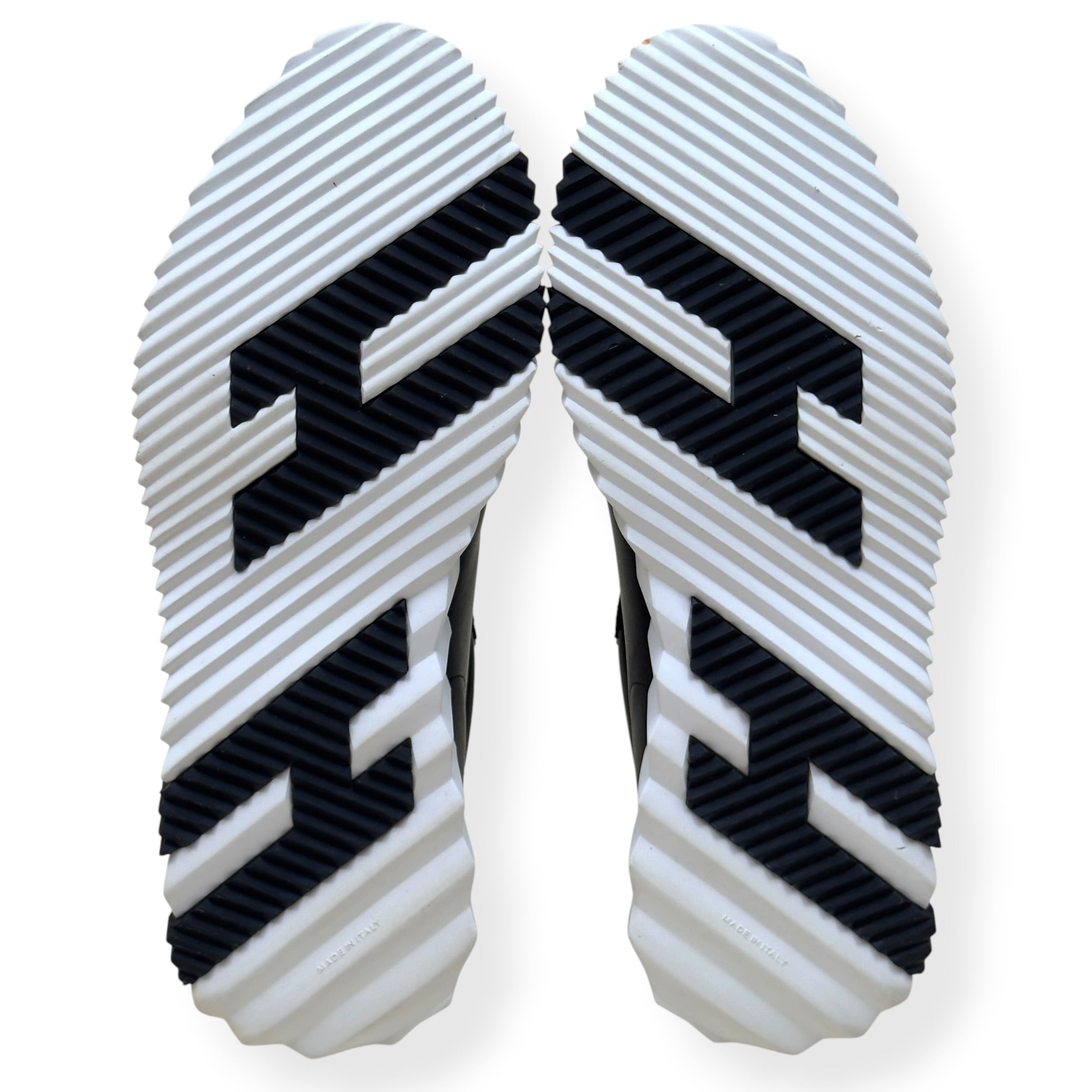 HERMÈS BOUNCING SNEAKER BLACK / WHITE 45 / UK11