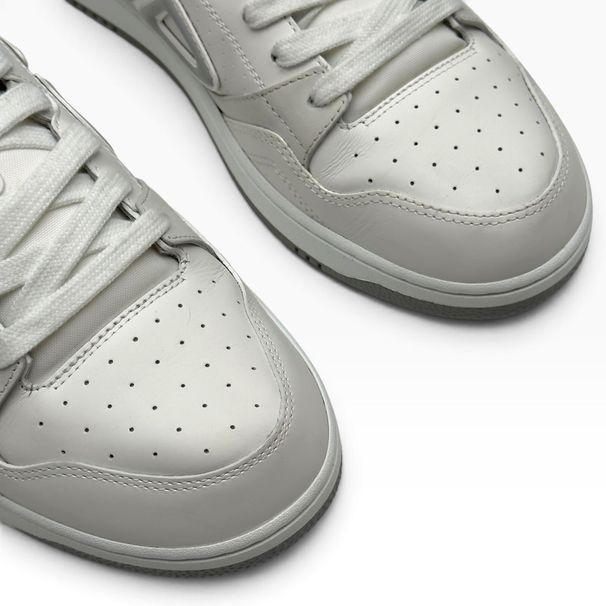 DIOR B57 SNEAKER GREY / WHITE 42.5 / UK8.5