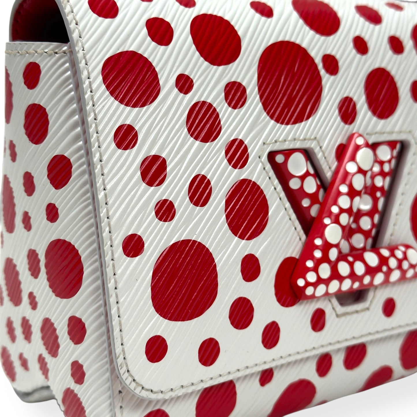 LOUIS VUITTON X YAYOI KUSAMA INFINITY DOTS TWIST BAG WHITE / RED PM