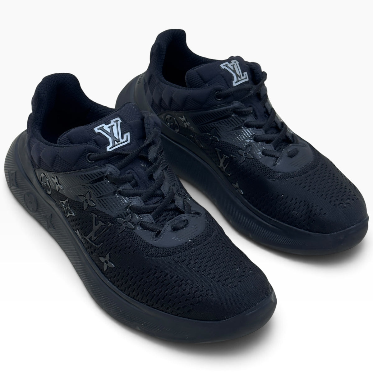 LOUIS VUITTON SHOW UP SNEAKERS BLACK UK9