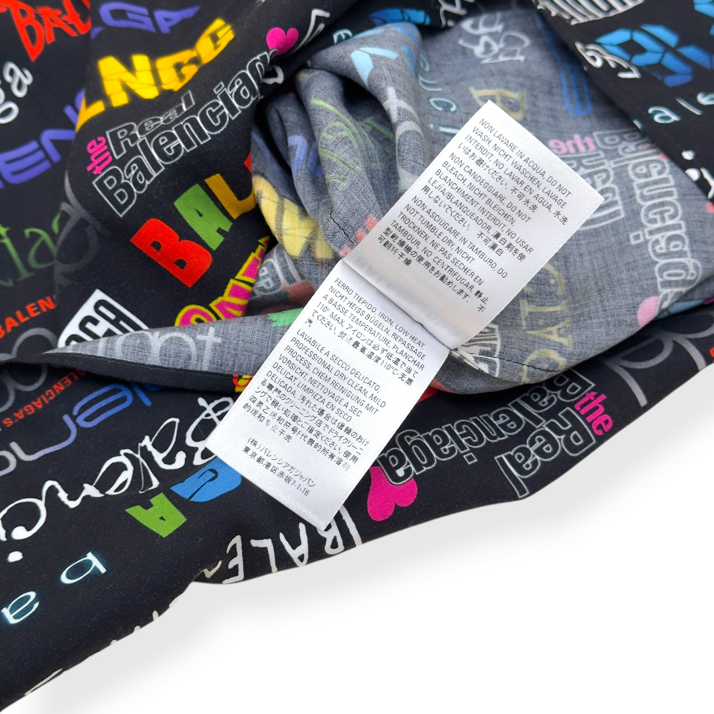 BALENCIAGA ALL OVER LOGO PRINT SHORT-SLEEVE SHIRT BLACK / MULTICOLOURED 38 / M