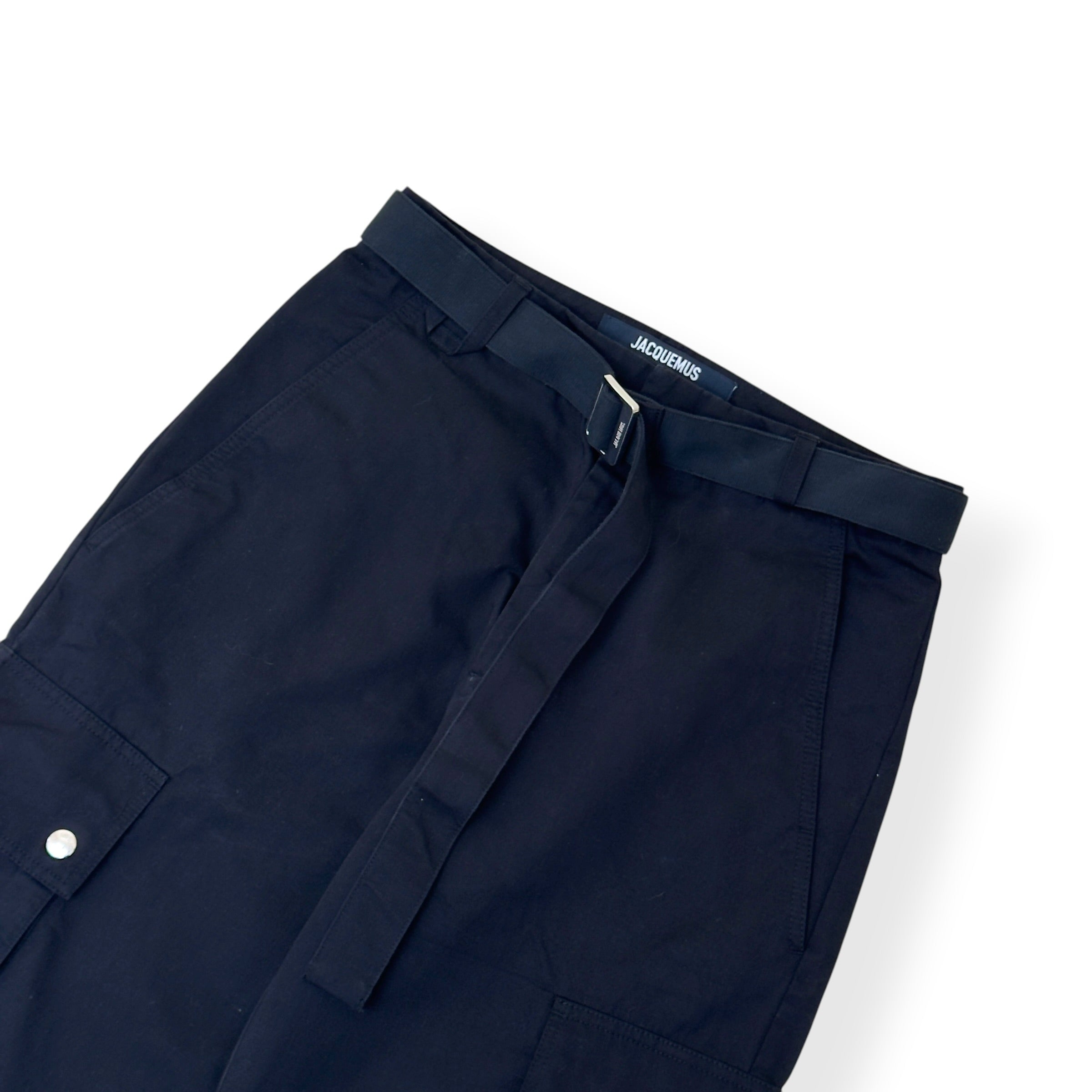 JACQUEMUS LA CASA BELTED CARGO TROUSERS BLACK 46 / S