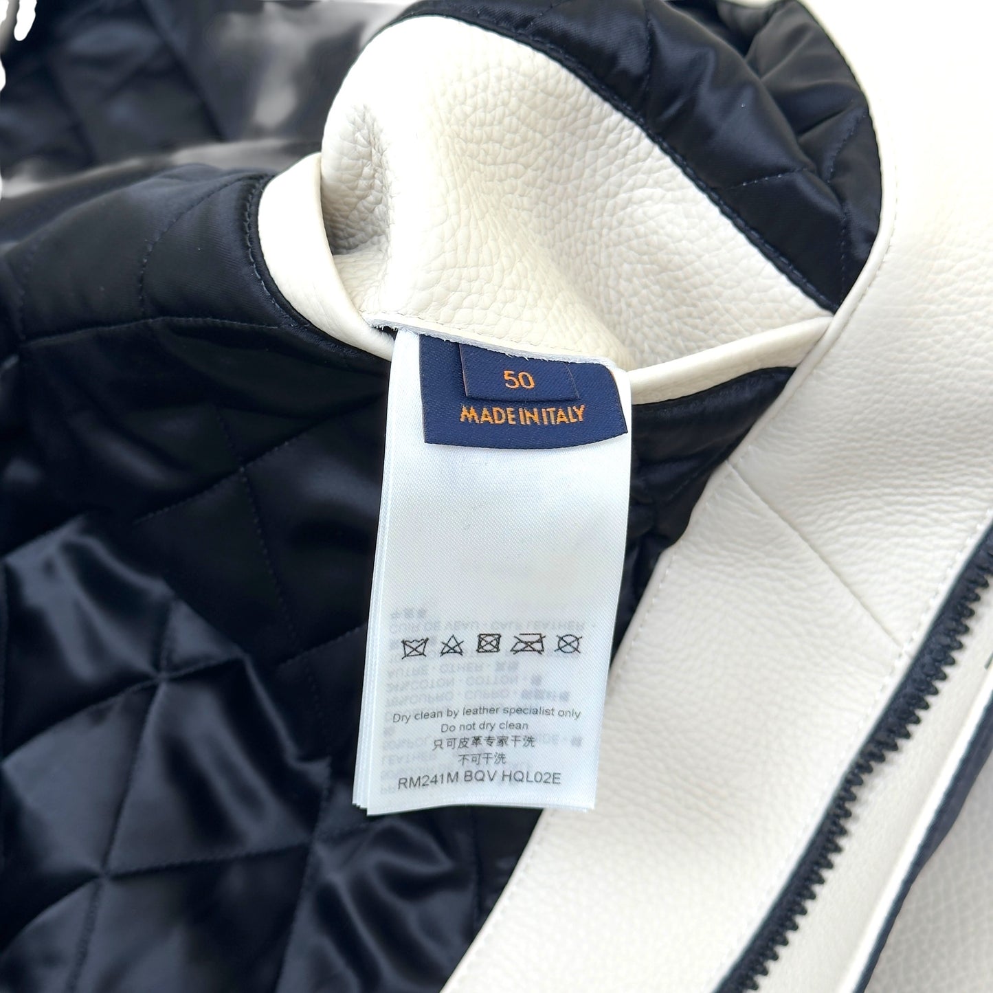 LOUIS VUITTON CALLIGRAPHY LEATHER / NYLON JACKT CREAM / NAVY 50 / L