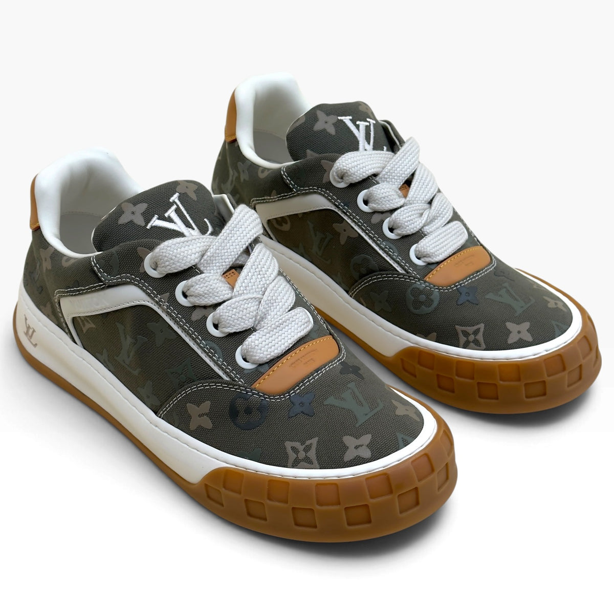 LOUIS VUITTON CANVAS MONOGRAM TILTED SNEAKER KHAKI UK10