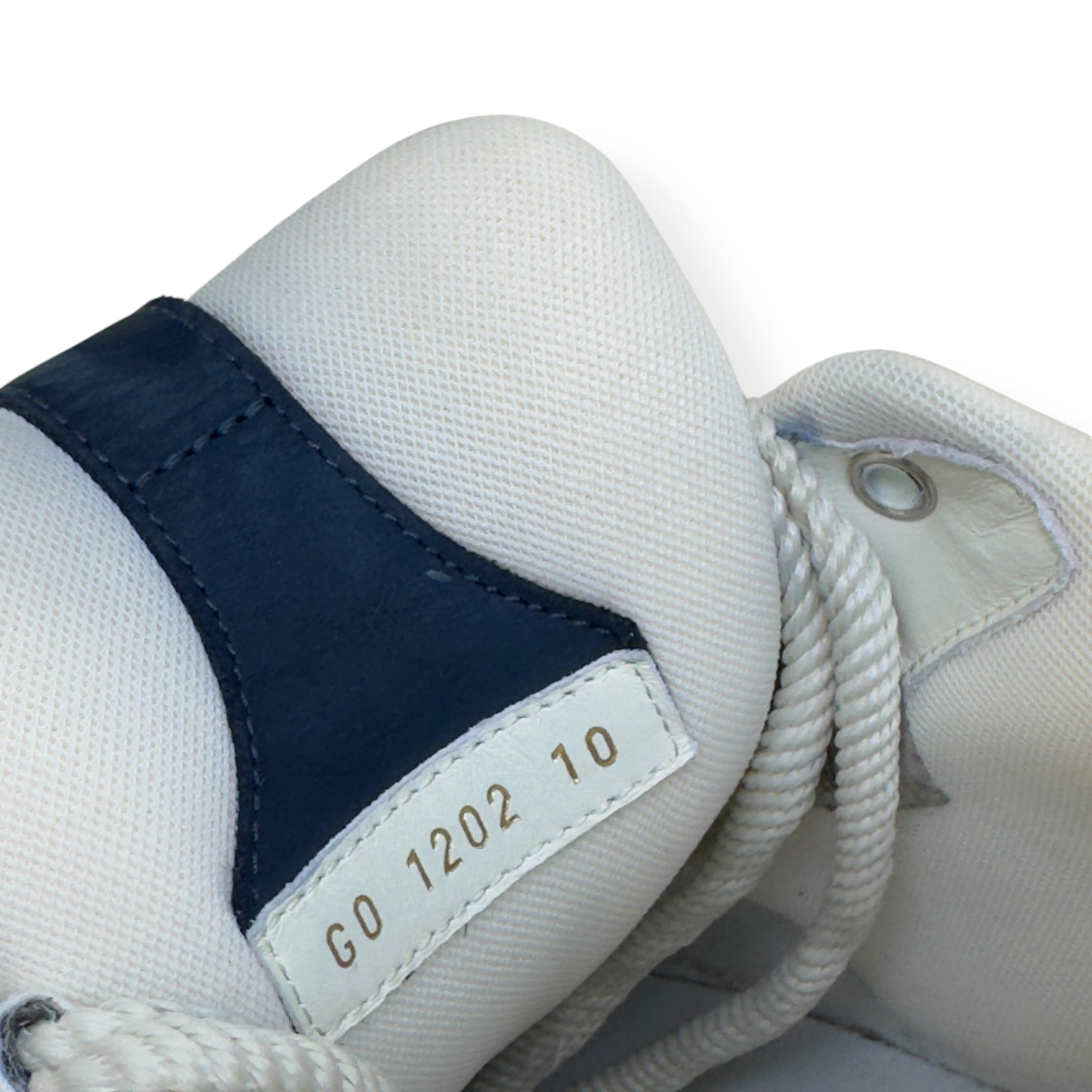 LOUIS VUITTON LV SKATE SNEAKER NAVY / WHITE UK10