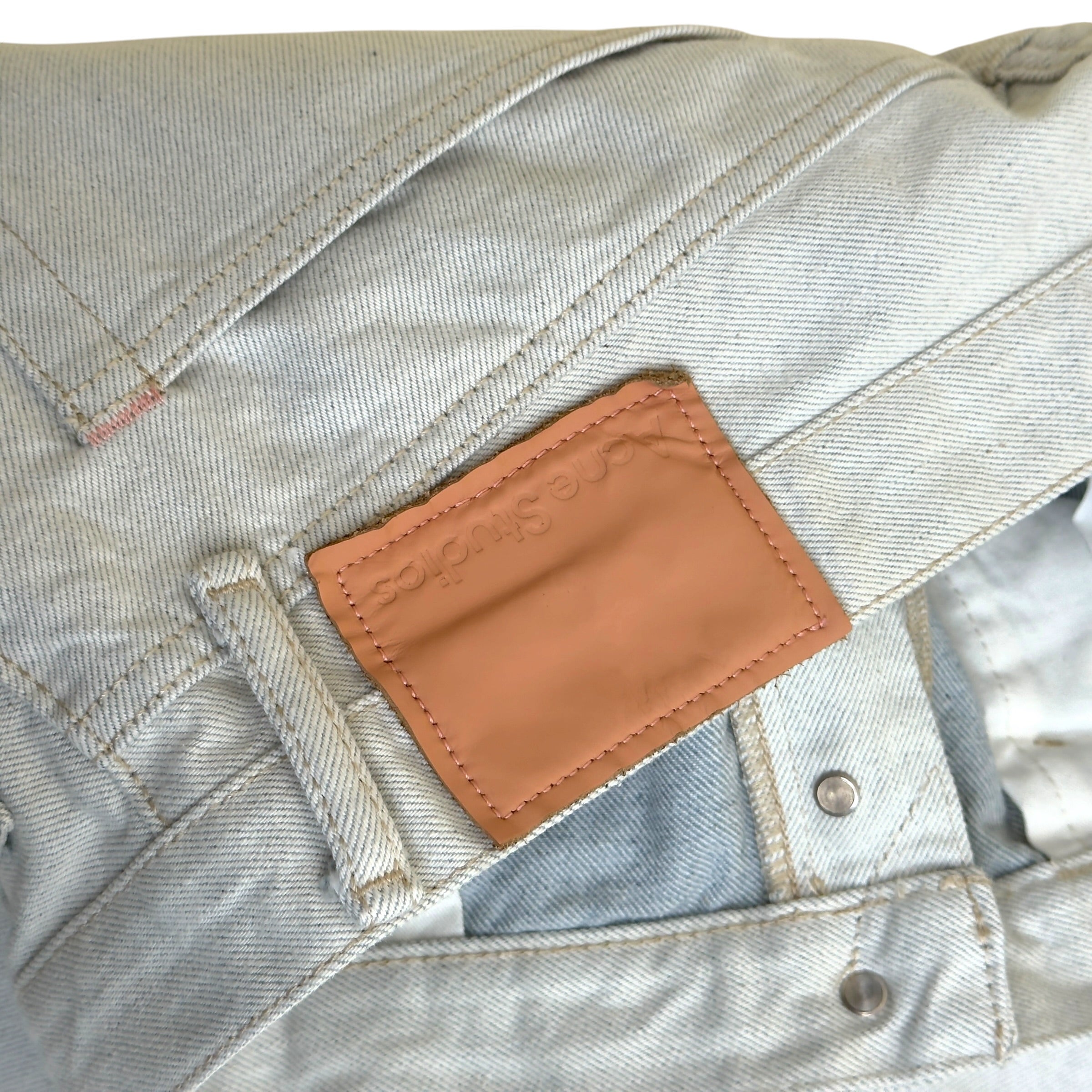 ACNE STUDIOS STRAIGHT LEG JEANS STONE W34 / L